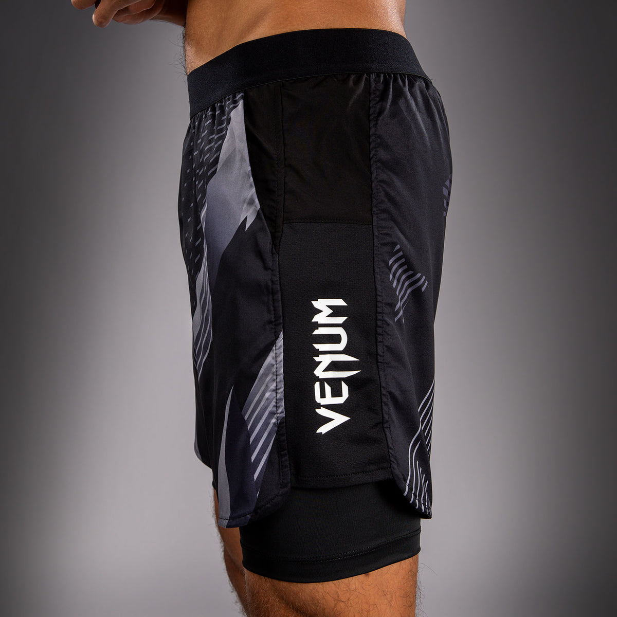 Тренировочные шорты Venum No-Gi 6.0 - Чёрный/Белый