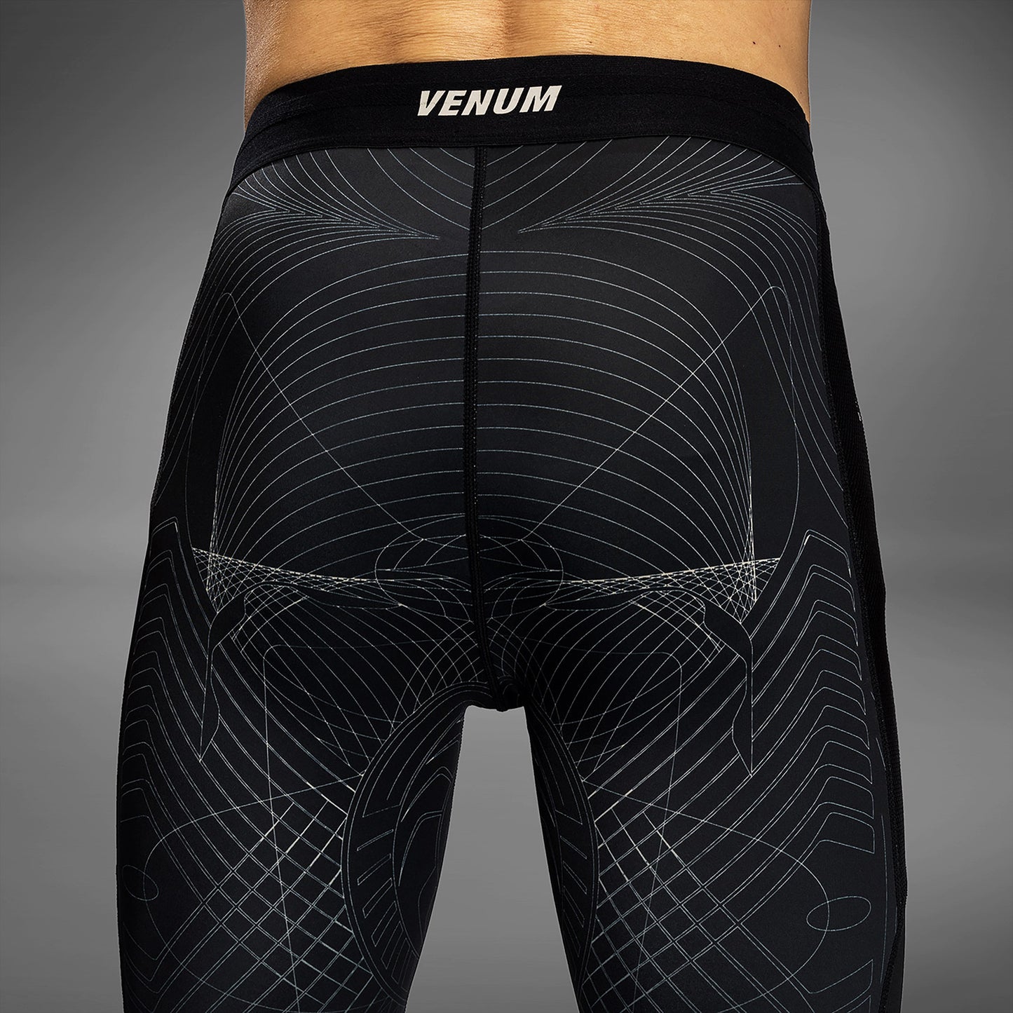 Компессионные леггинсы для мужчин Venum G-Fit Air - Глубокий черный / Песок пустыни
