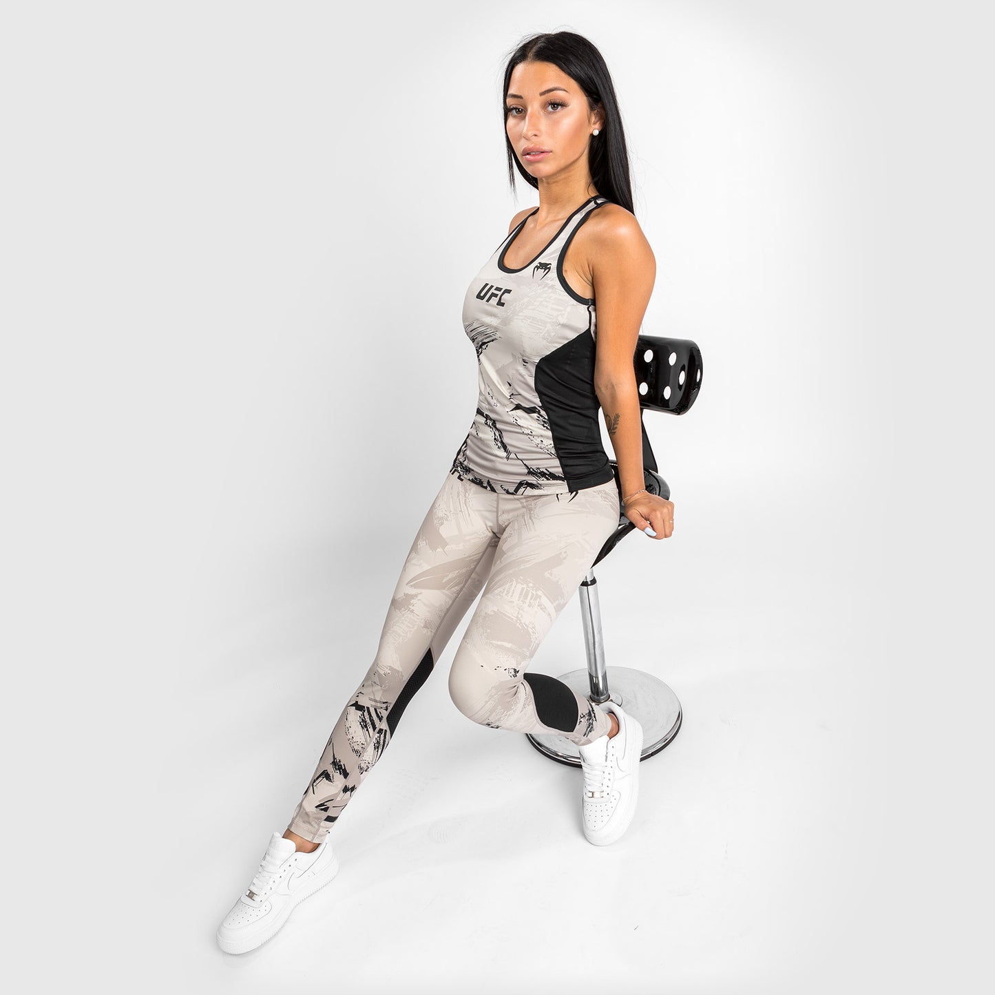 UFC Venum Authentic Fight Week 2.0 Dry-Tech Tank Top - Для женщин - Песочный