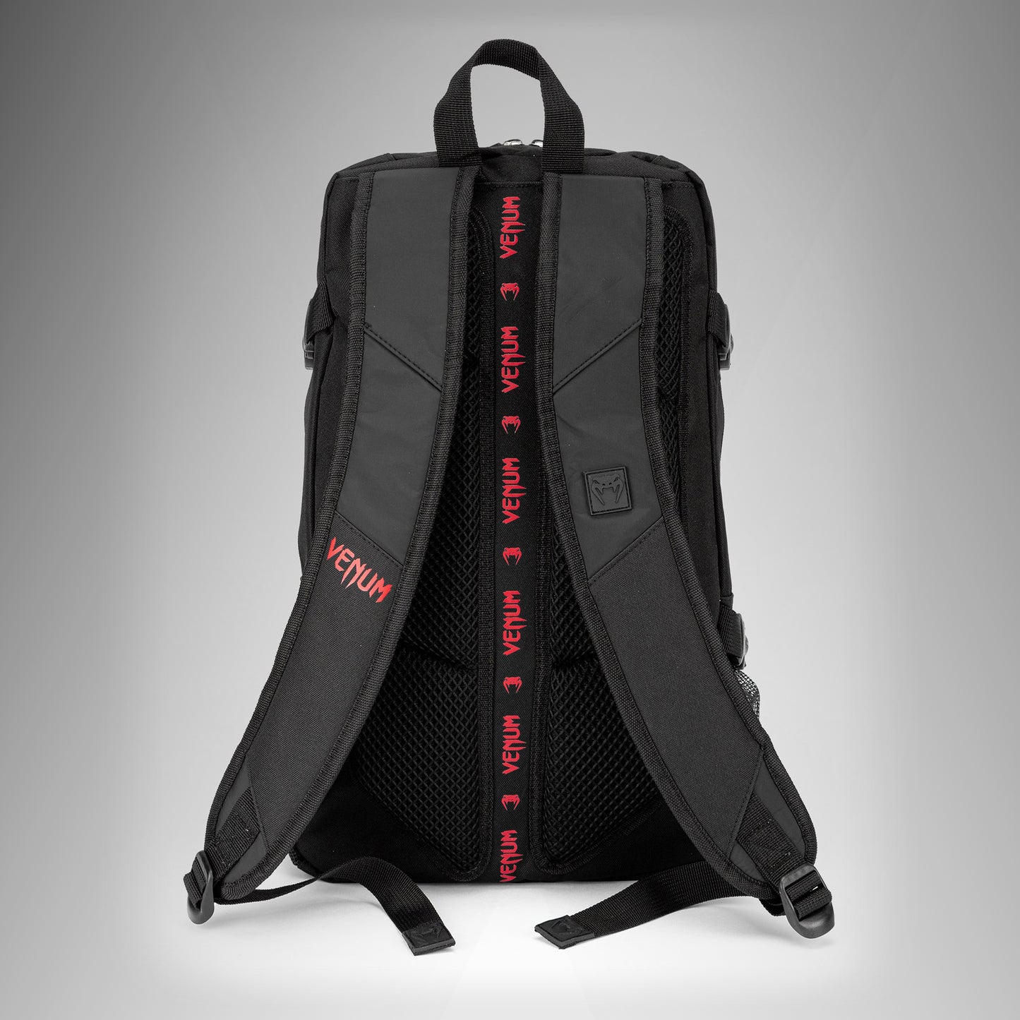 Рюкзак Venum Challenger Pro Evo (20-25 л) – Чёрный/Красный