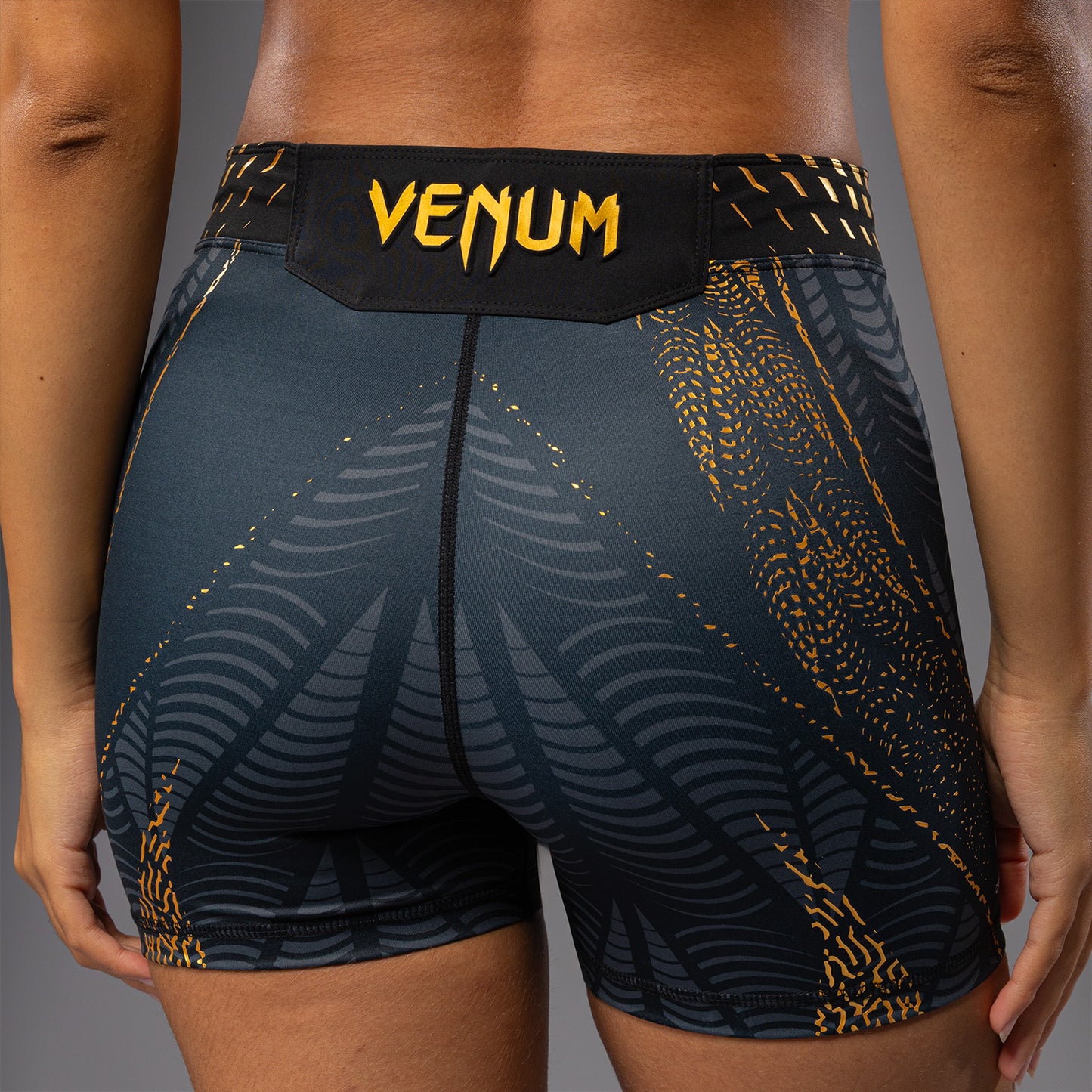 UFC Zenith by Venum Authentic Fight Night Короткие Шорты Vale Tudo Женские - Champion