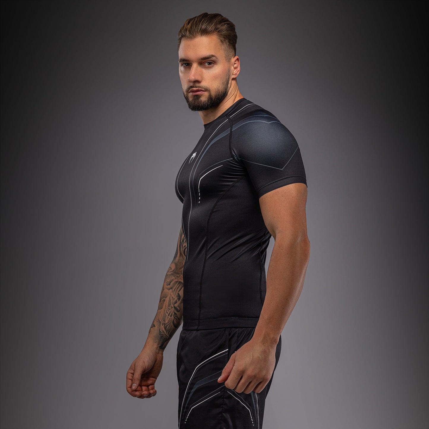 Рашгард с коротким рукавом Venum Streamline – Чёрный/Белый