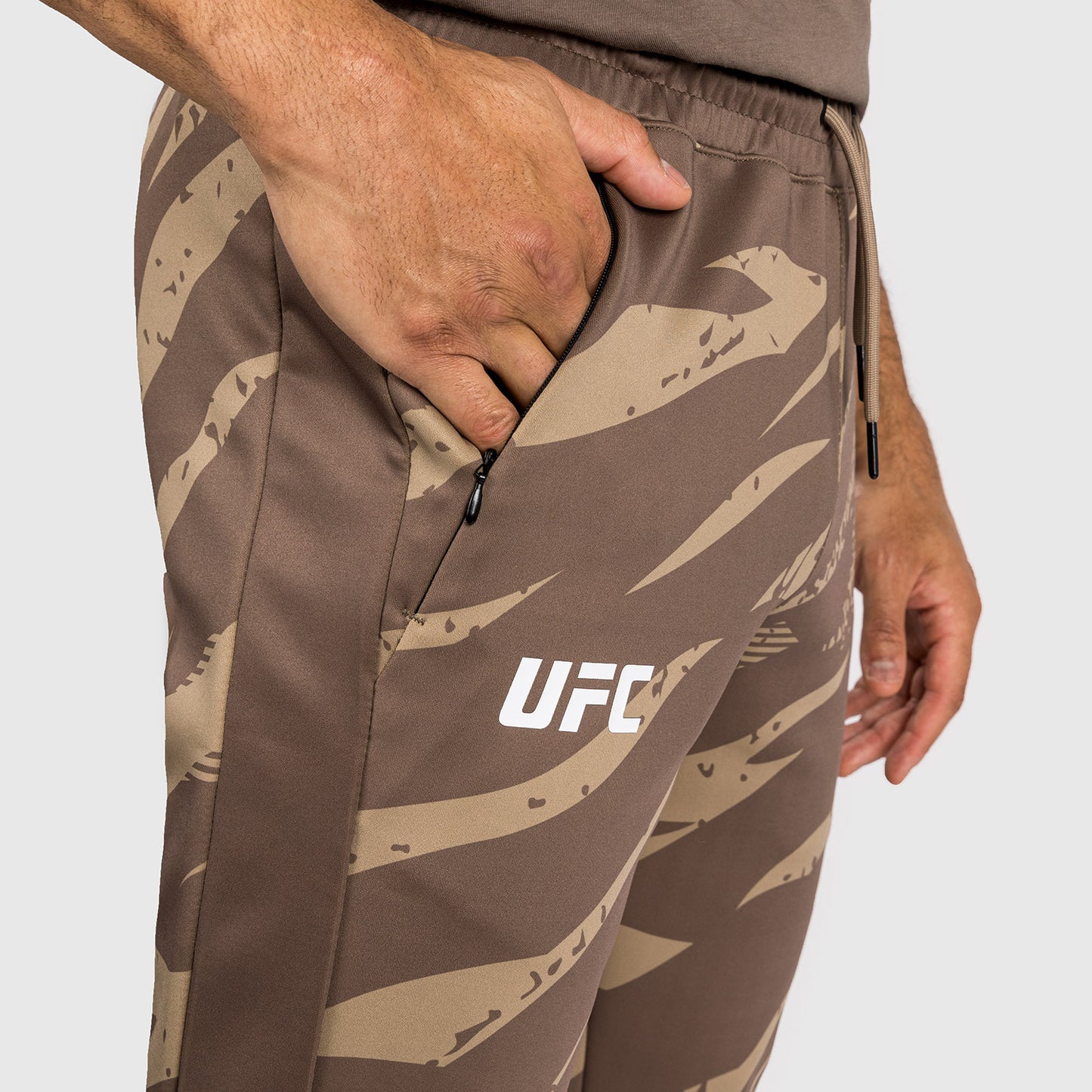 Мужские Брюки UFC Adrenaline By Venum Fight Week - Desert Camo