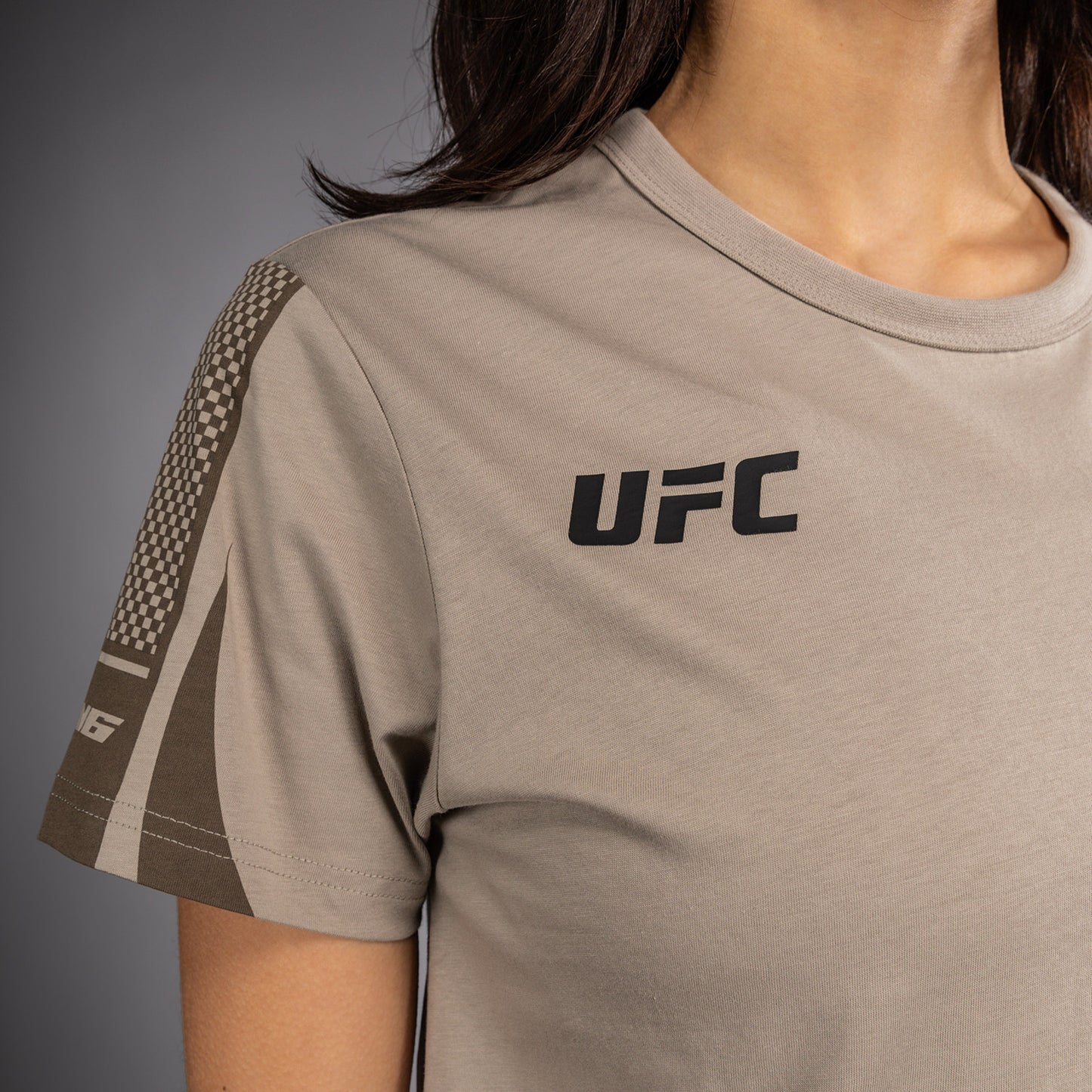 Женская футболка с коротким рукавом Venum UFC Unity by Venum Authentic Fight Week - Песочный