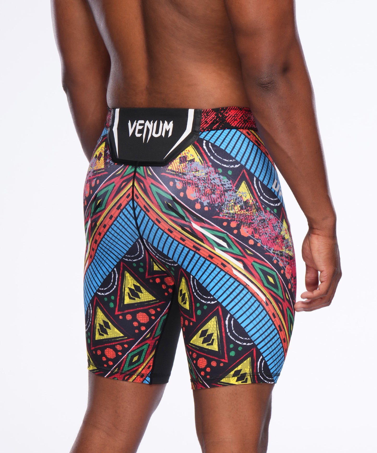 UFC Unrivaled by Venum Alex Pereira Унисекс шорты Vale Tudo - Красный