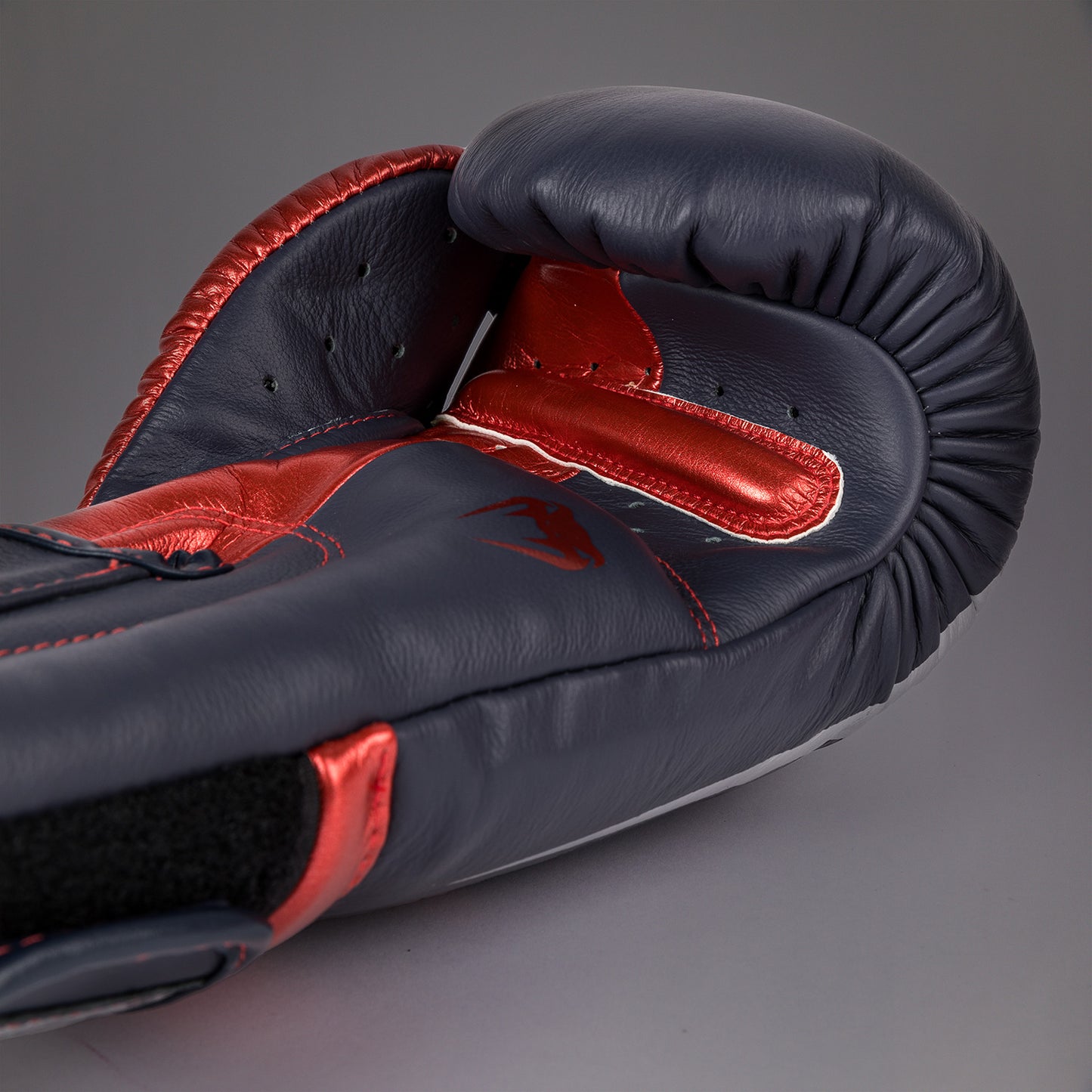 Venum Giant 3.0 Боксерские перчатки - темно-синий/красный - Специальное издание