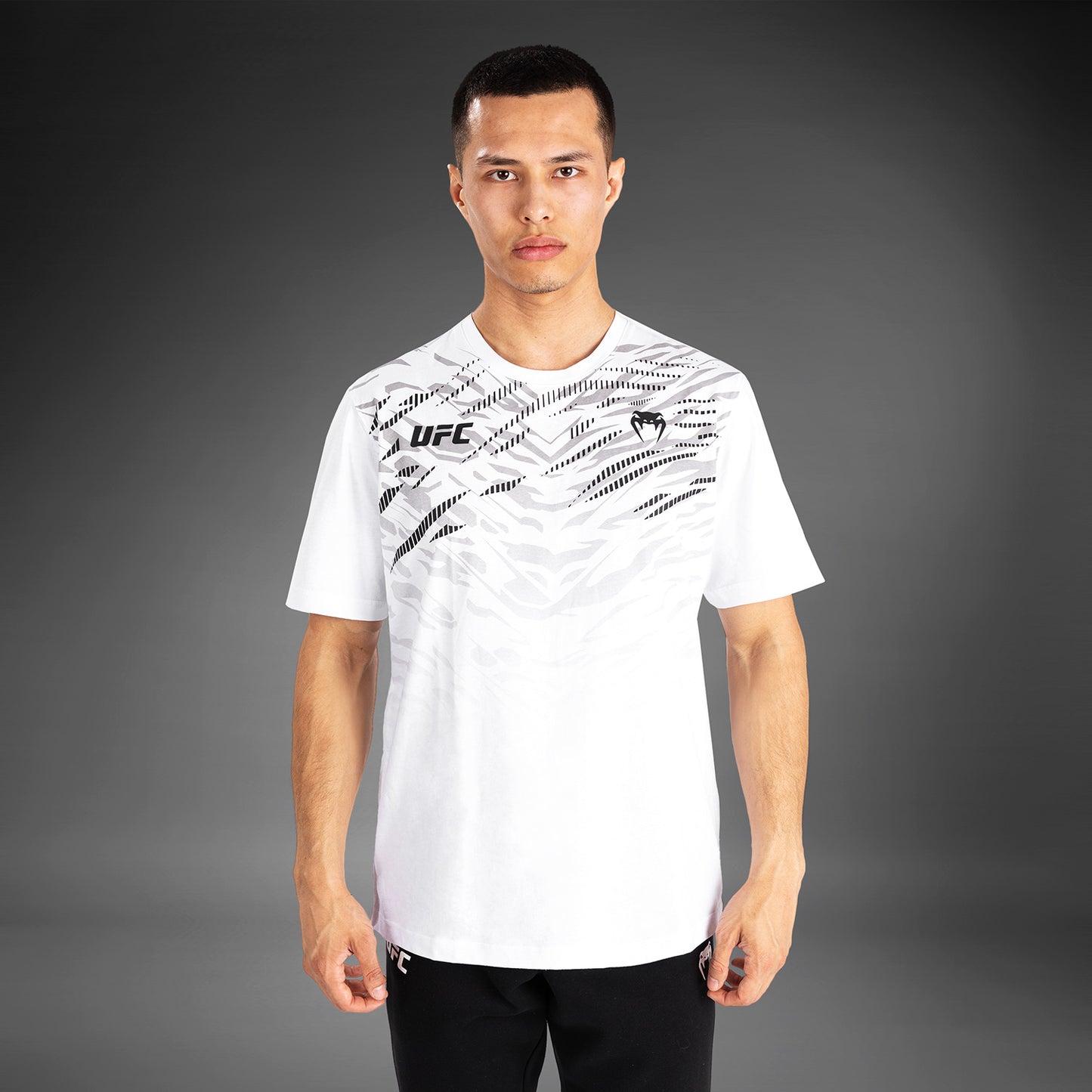 Футболка UFC Fusion by Venum Replica с коротким рукавом для мужчин - White