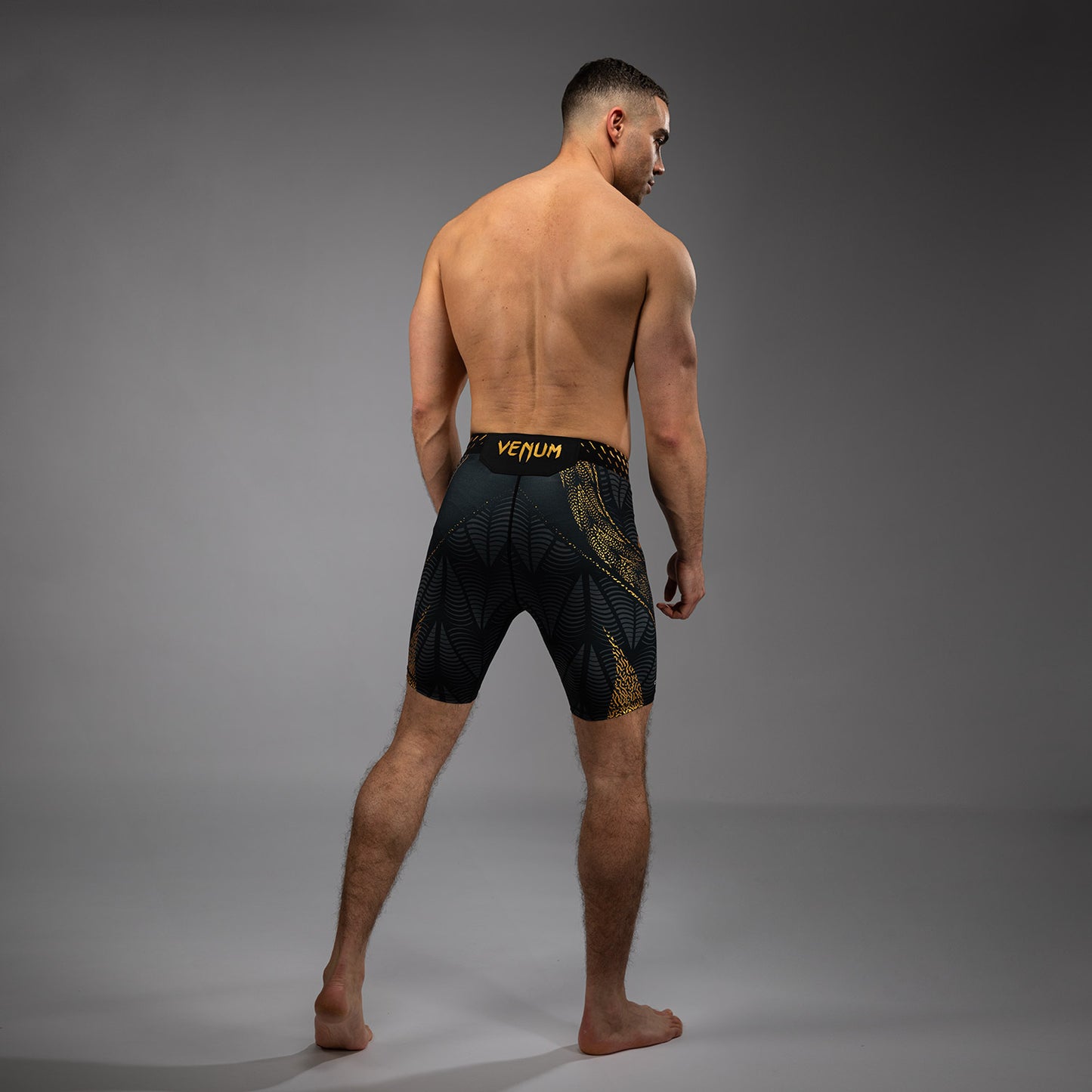 UFC Zenith by Venum Authentic Fight Night Шорты Vale Tudo Мужские - Champion