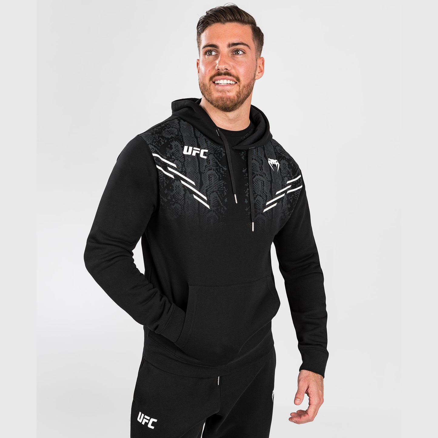 UFC Adrenaline by Venum Replica Мужская толстовка-пуловер - черный