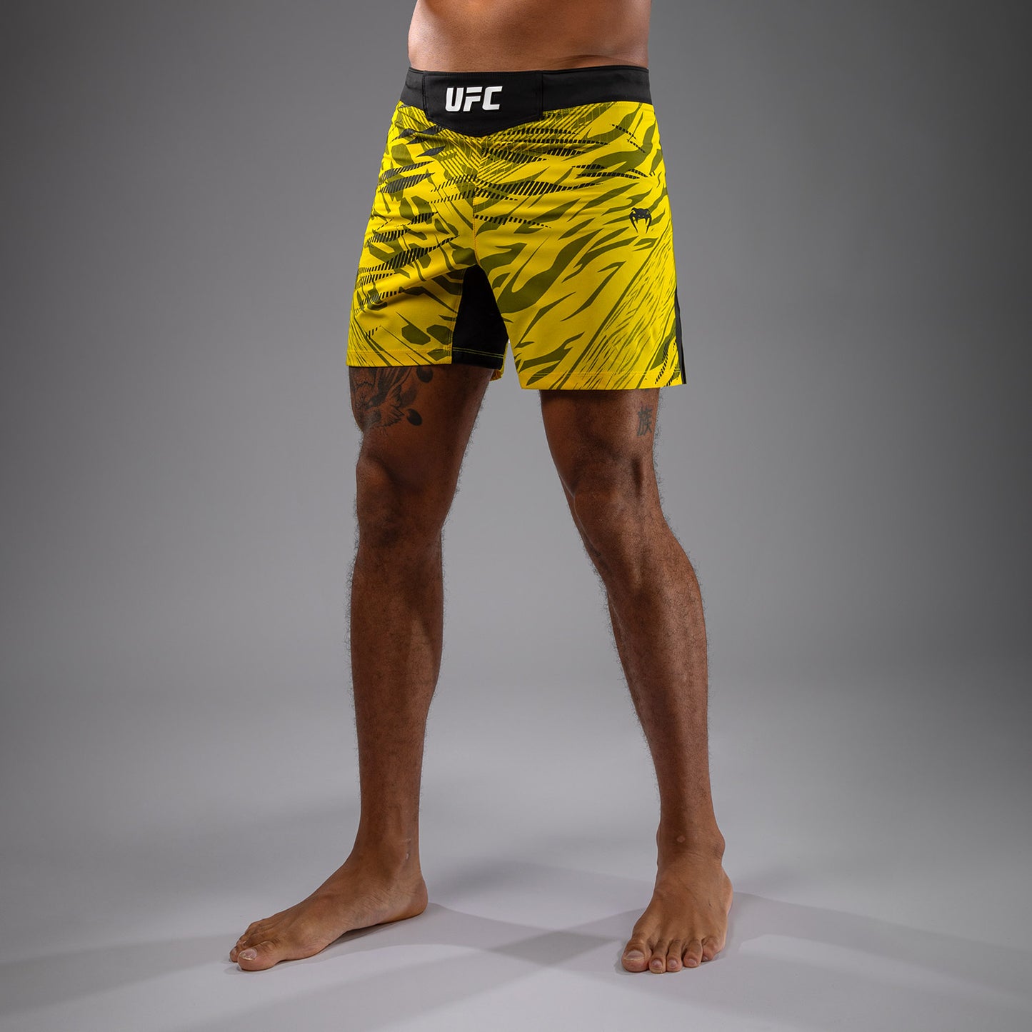 Шорты UFC Fusion by Venum Authentic Fight Night для мужчин - Короткий крой - Yellow