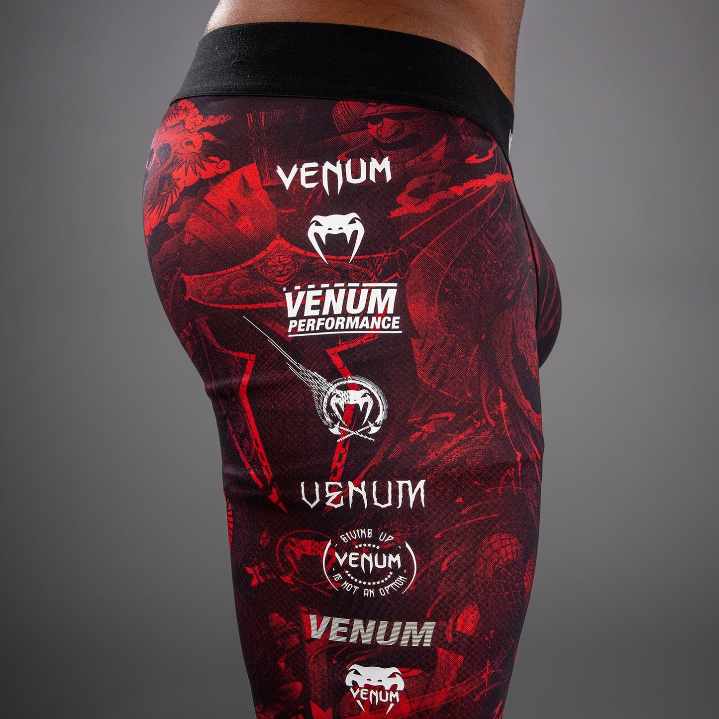 Спатсы Venum 20th Anniversary - Чёрный/Красный