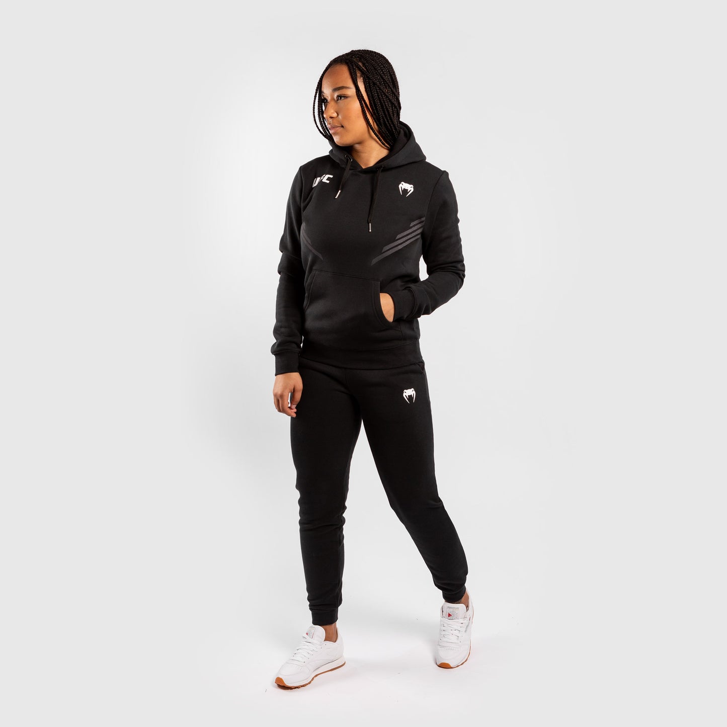 ЖЕНСКАЯ ТОЛСТОВКА UFC VENUM REPLICA - Чёрный