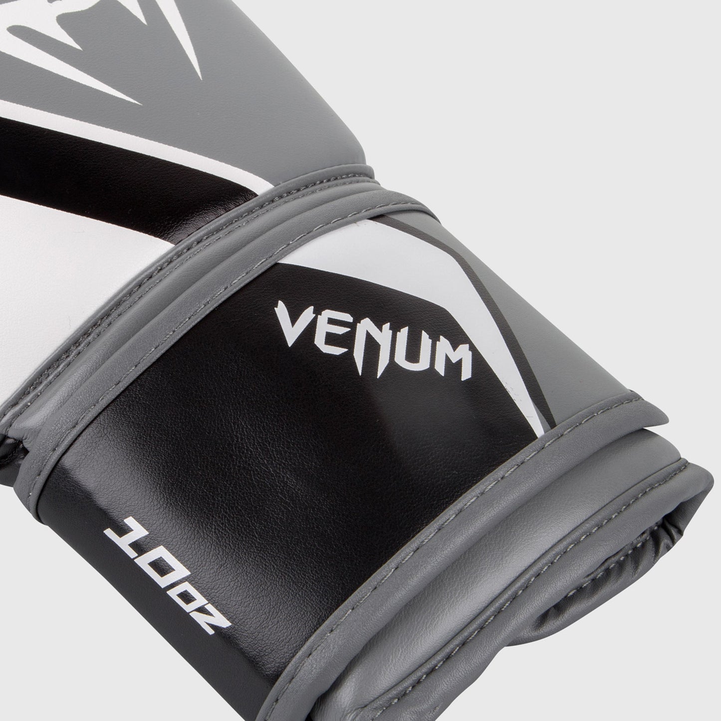 БОКСЕРСКИЕ ПЕРЧАТКИ VENUM CONTENDER 2.0 - БЕЛЫЙ/СЕРО-ЧЕРНЫЙ
