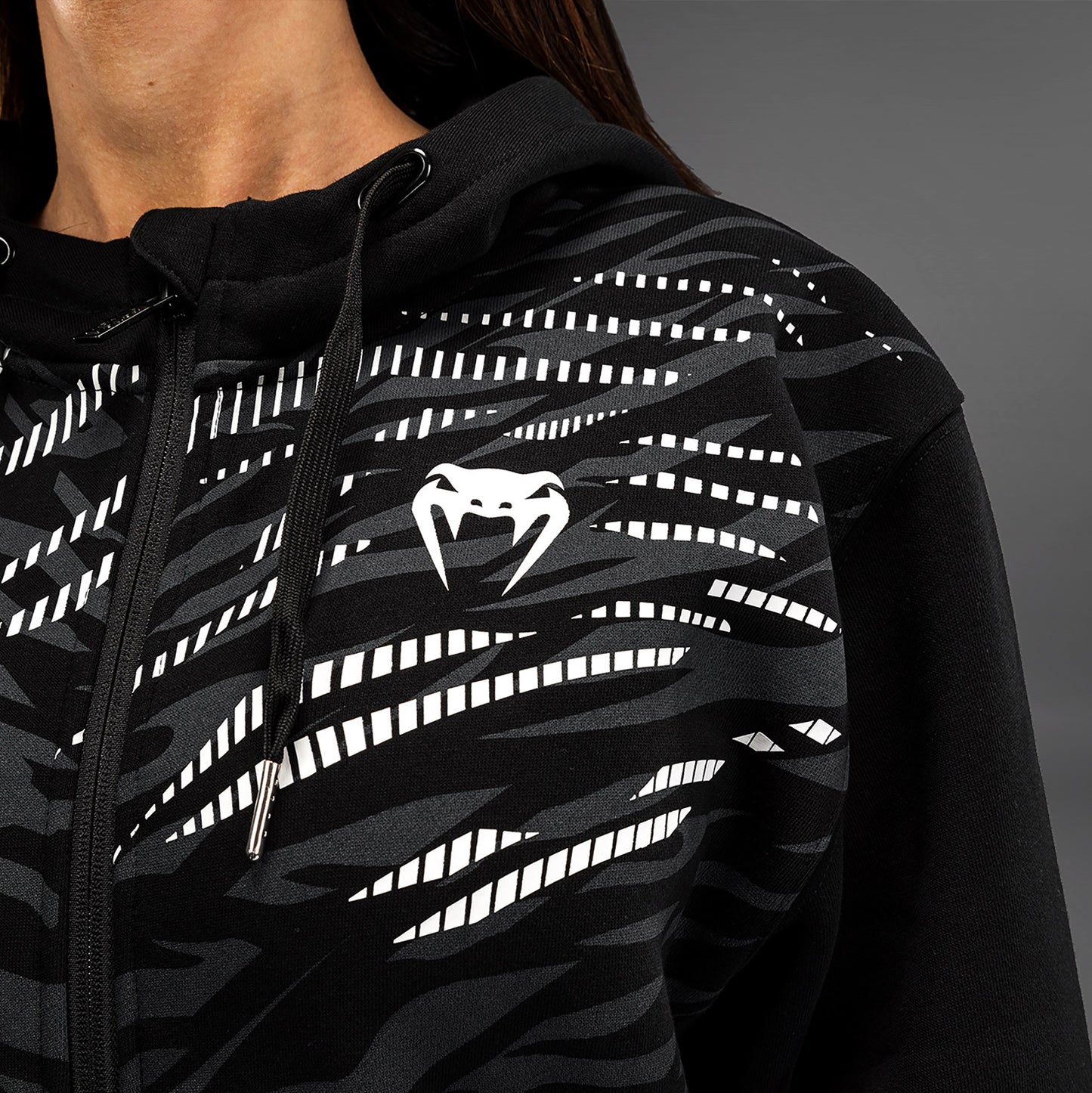 Толстовка UFC Fusion by Venum Replica на молнии для женщин - Black