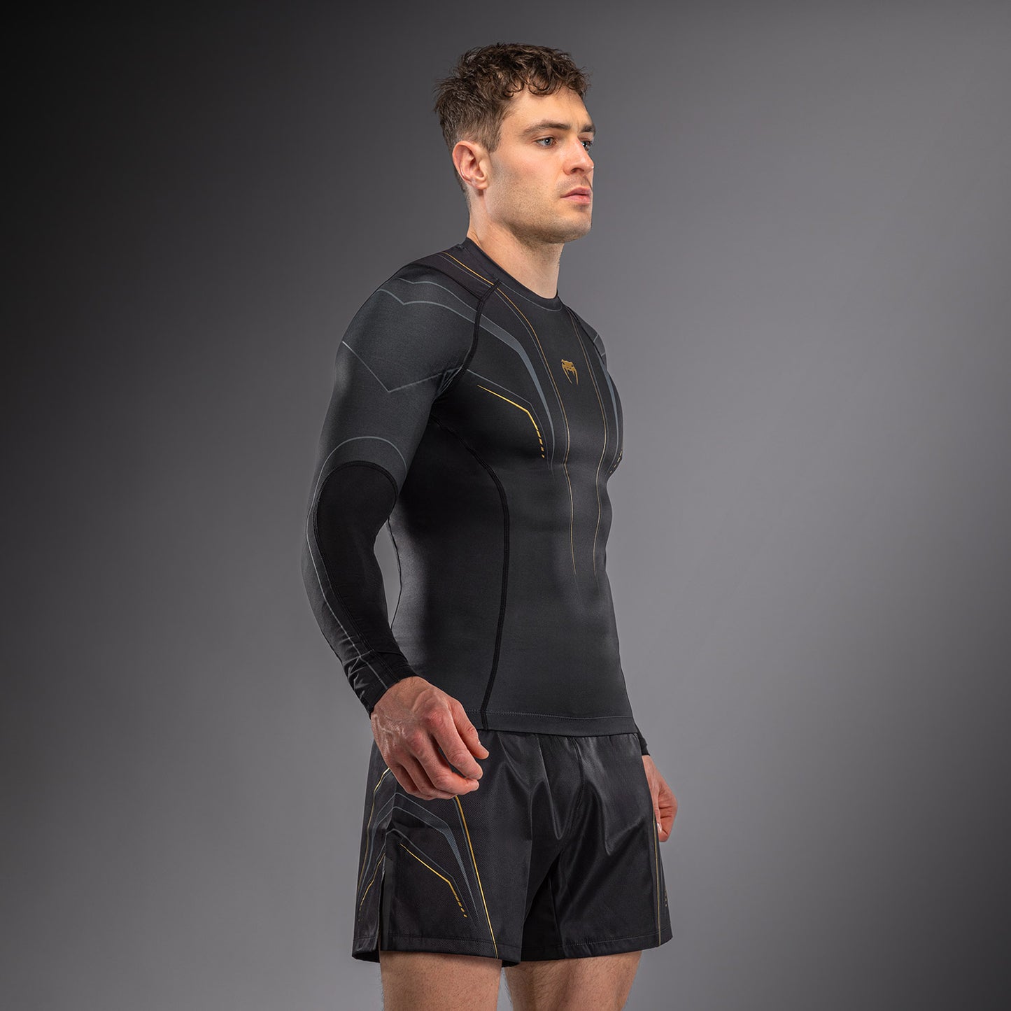 Рашгард с длинным рукавом Venum Streamline – Чёрный/Золотой