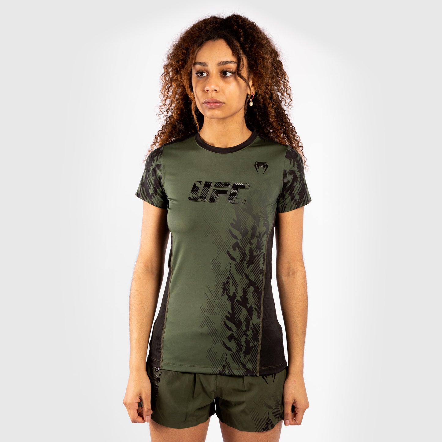 Женская футболка Performance с коротким рукавом Venum UFC Authentic Fight Week – Хаки