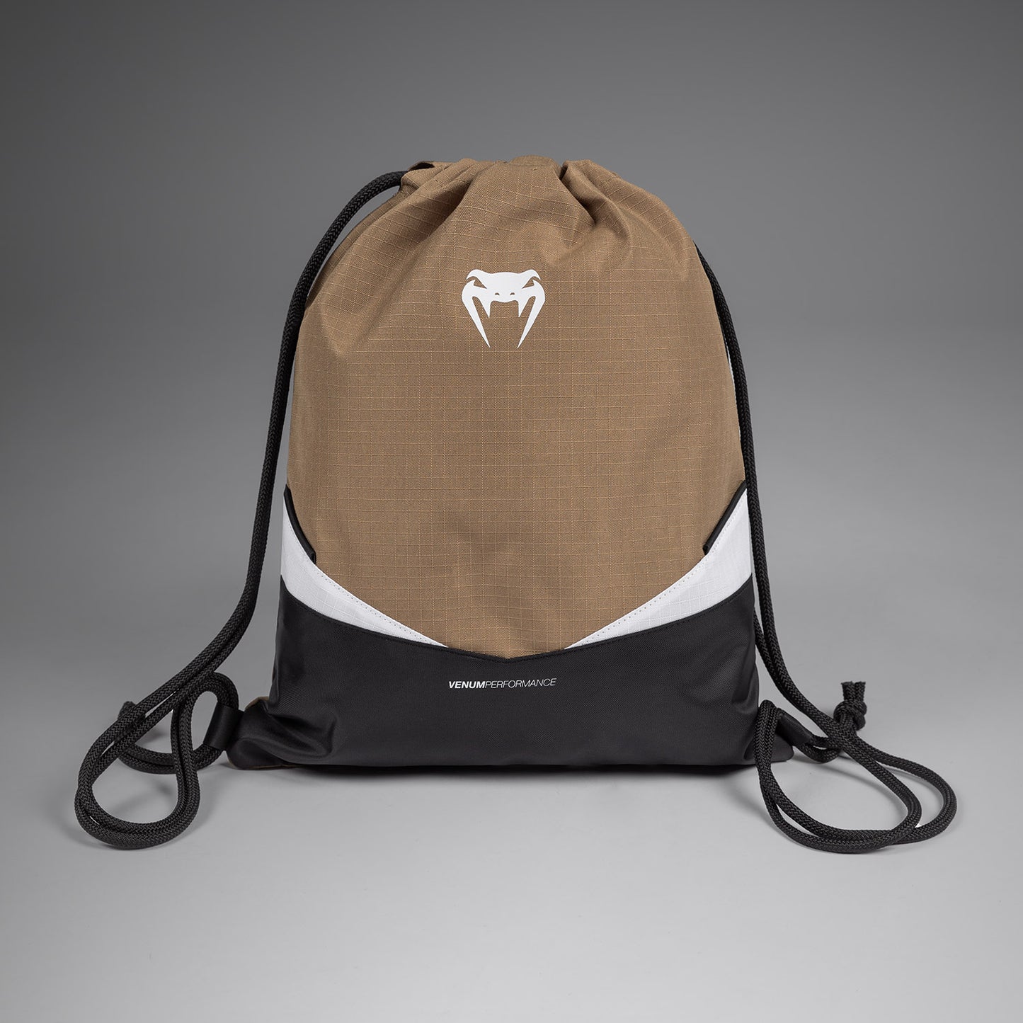 Спортивная сумка Venum Evo 2 (15-20 л) – Дюна