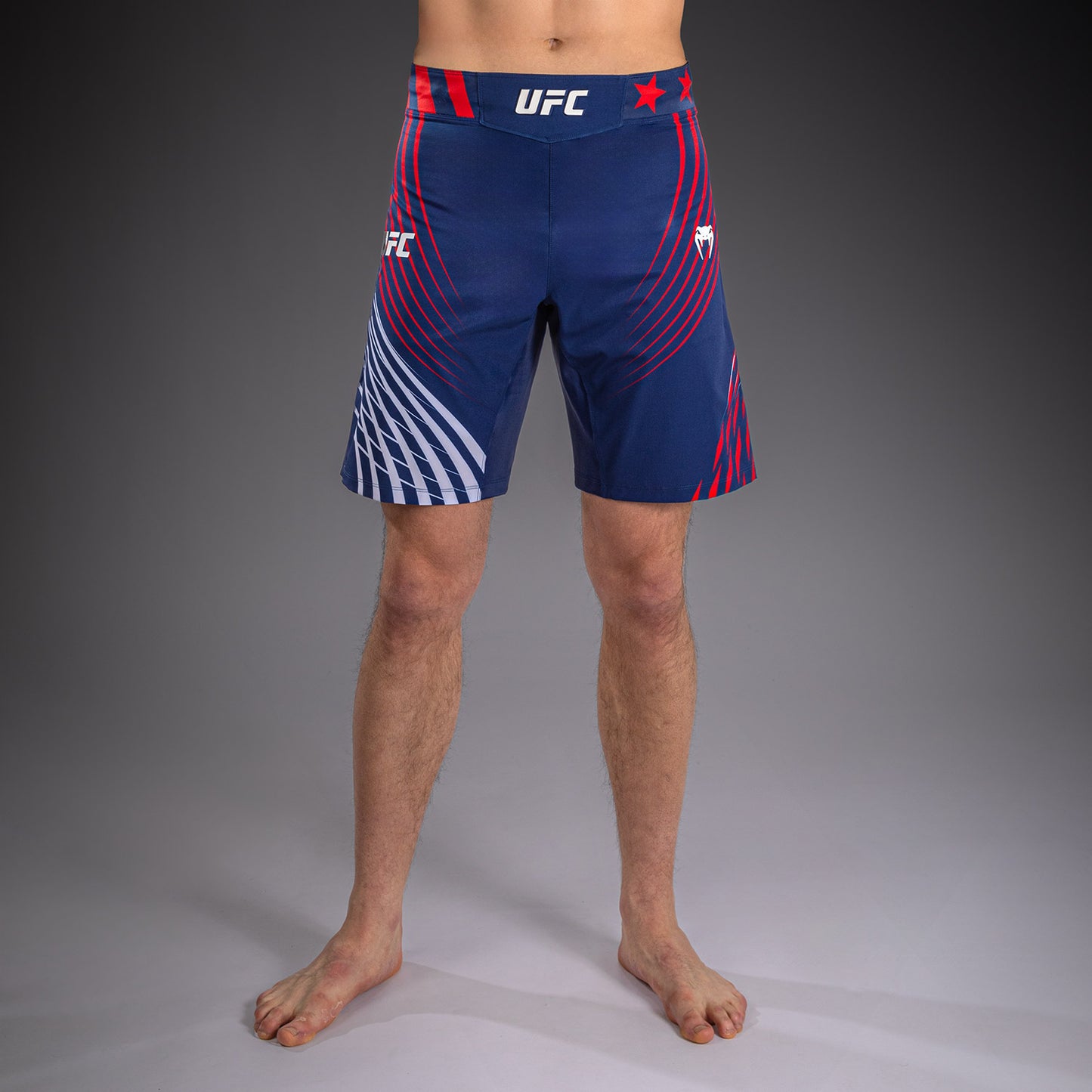 Official UFC Freedom 250 by Venum Authentic Fight Night Бойцовские шорты удлиненного кроя для мужчин - Синий