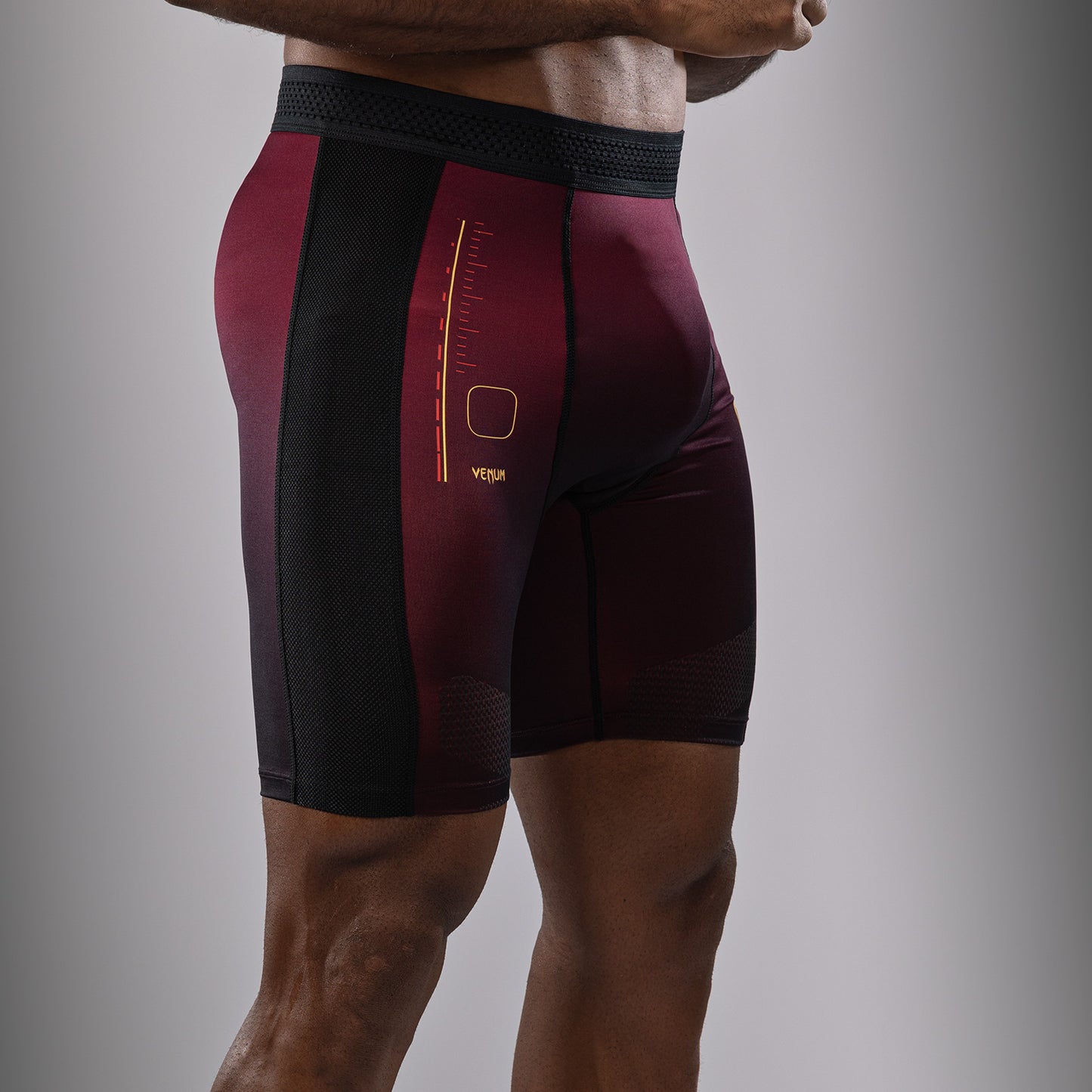 Venum Tactical XT Vale Tudo - черный/бордовый/золотой