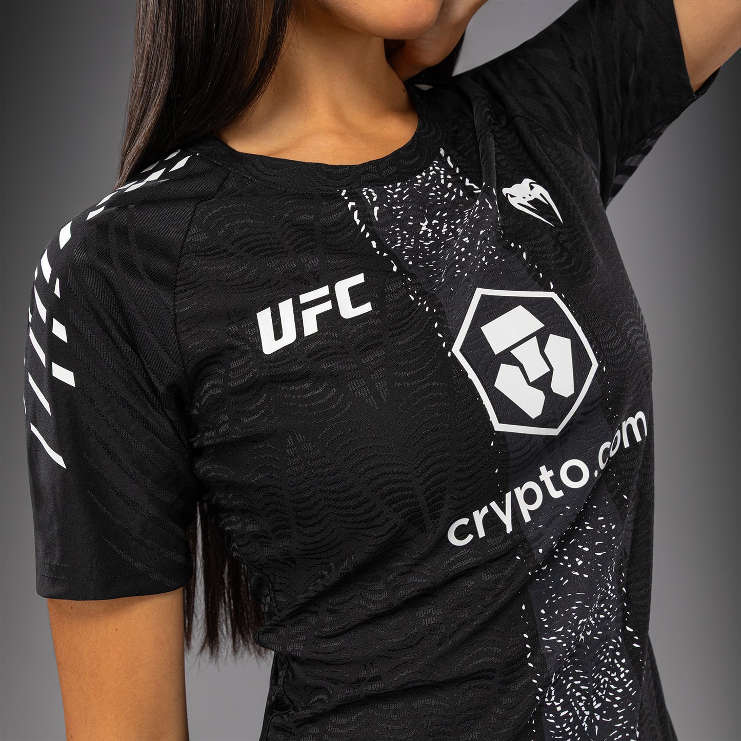 Официальная выходная футболка UFC Zenith by Venum Authentic Fight Night Женская - Чёрный
