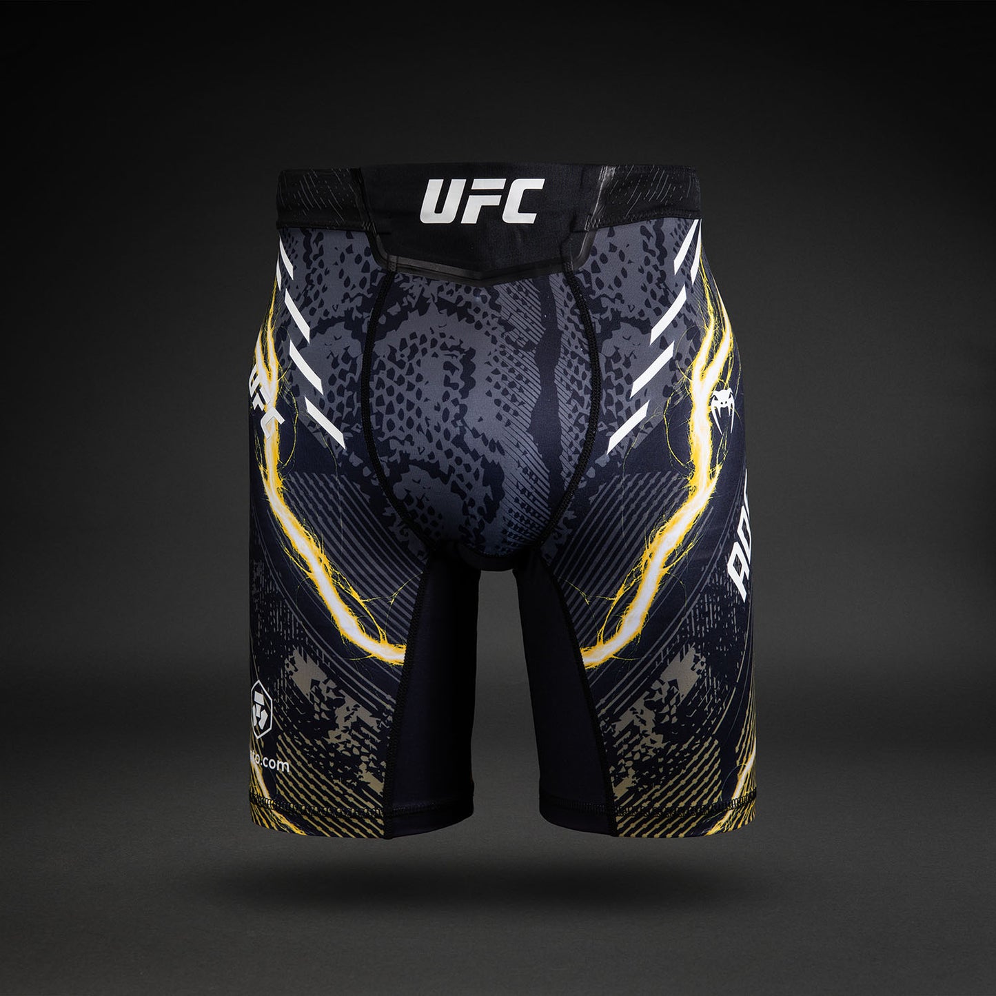 UFC Unrivaled by Venum Israel Adesanya Унисекс Шорты Vale Tudo - Черный