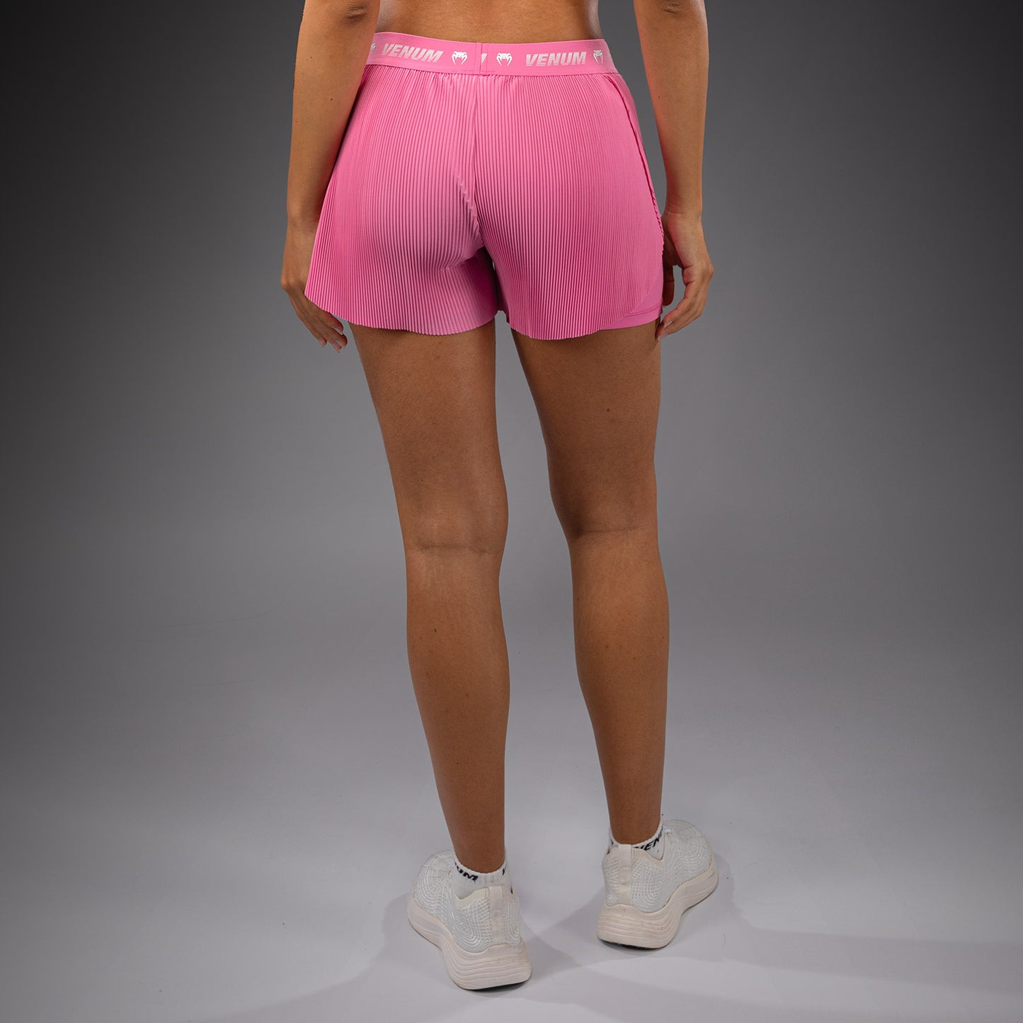 Тренировочные шорты женские Venum Flowfit - Розовый конфетный