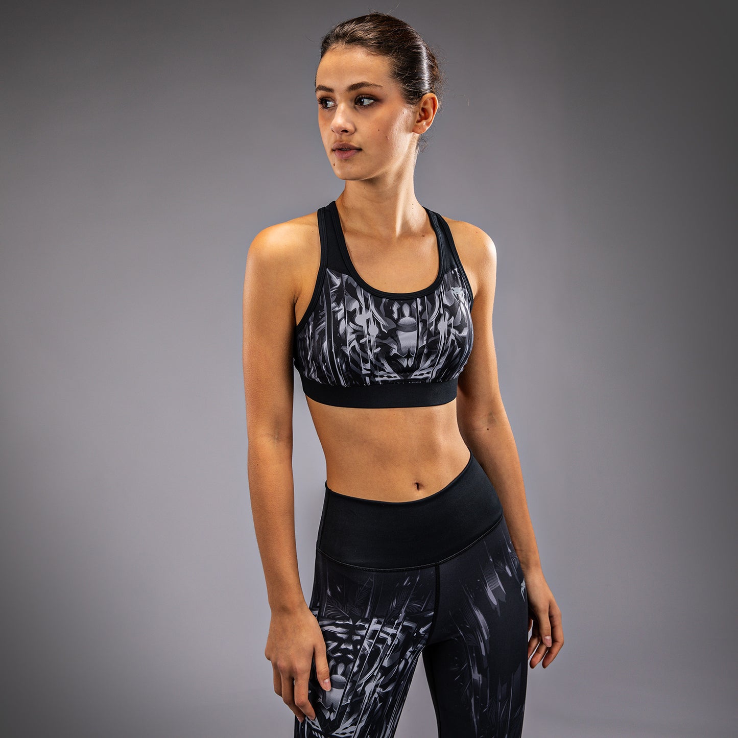 Спортивный бра для женщин Venum Tiger - Черный / Серебряный