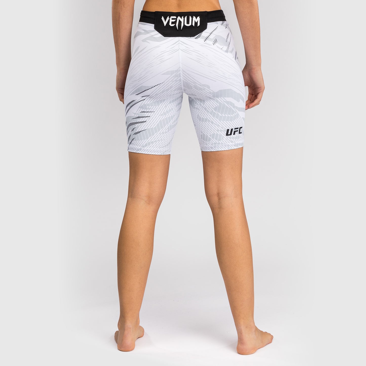 Шорты Vale Tudo UFC Fusion by Venum Authentic Fight Night для женщин - Длинный крой - White