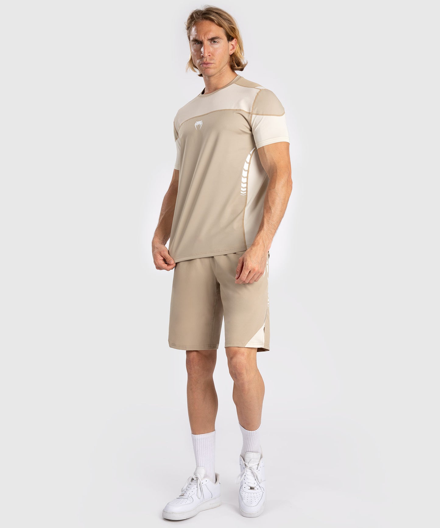 Venum Tempest Мужская Футболка Dry-Tech - Бежевый/Песочный