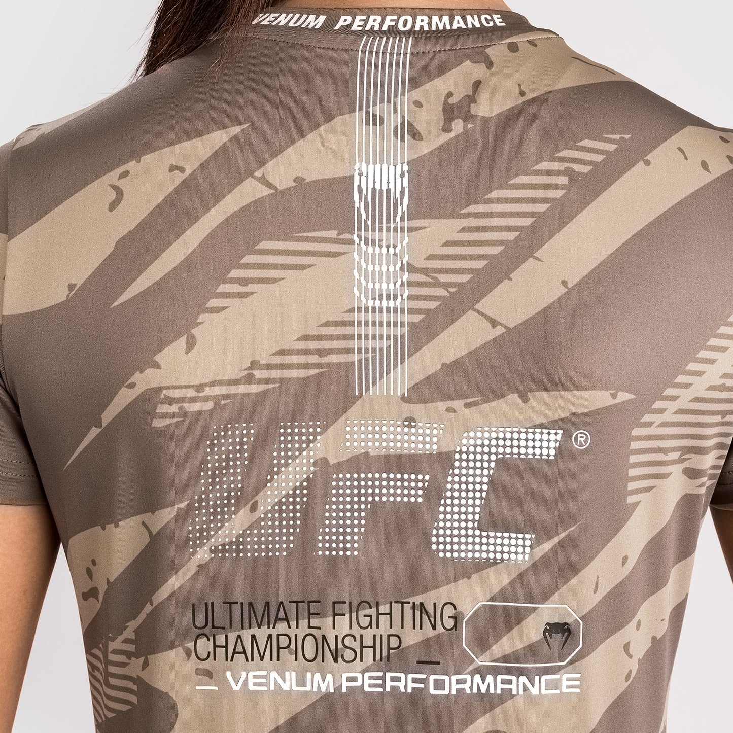 Женская Футболка Dry-Tech UFC Adrenaline By Venum Fight Week Desert Camo