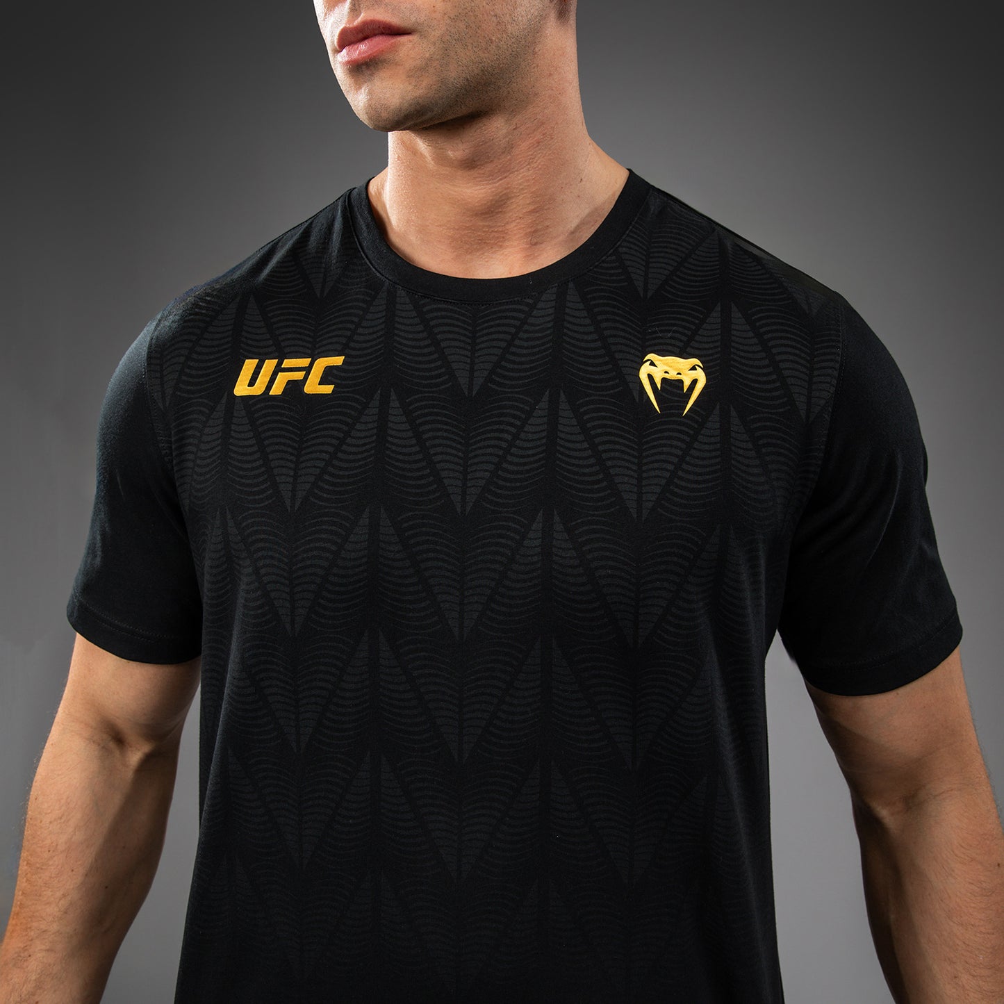 UFC Zenith by Venum Replica Футболка Мужская - Champion
