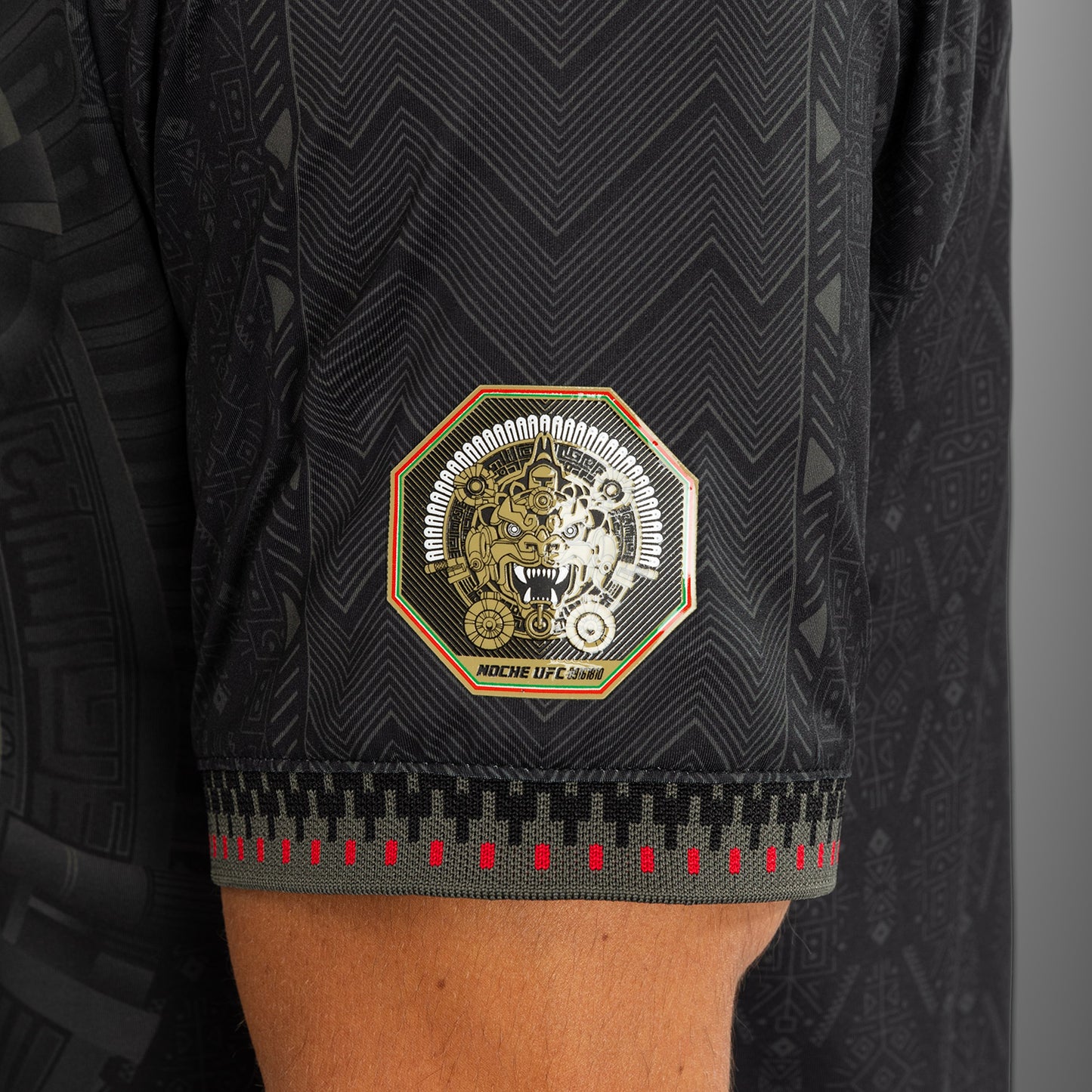 Noche UFC 2.0 By Venum Authentic Fight Night Футболка - Черный