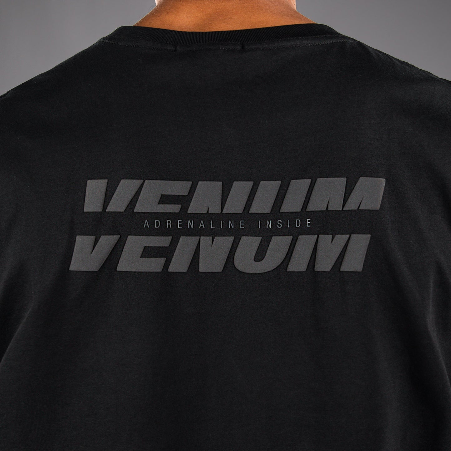 Футболка без рукавов Venum Divide - Чёрный