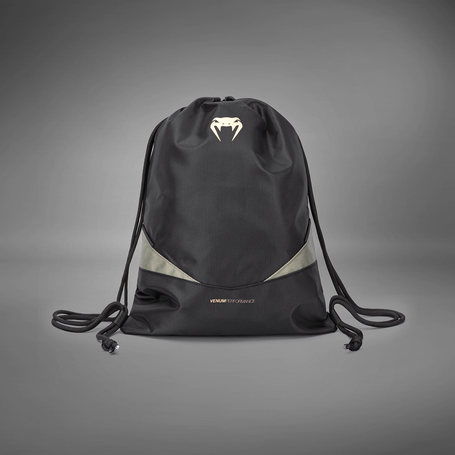 Спортивная сумка Venum Evo 2 (15-20 л) – Чёрный/Хаки