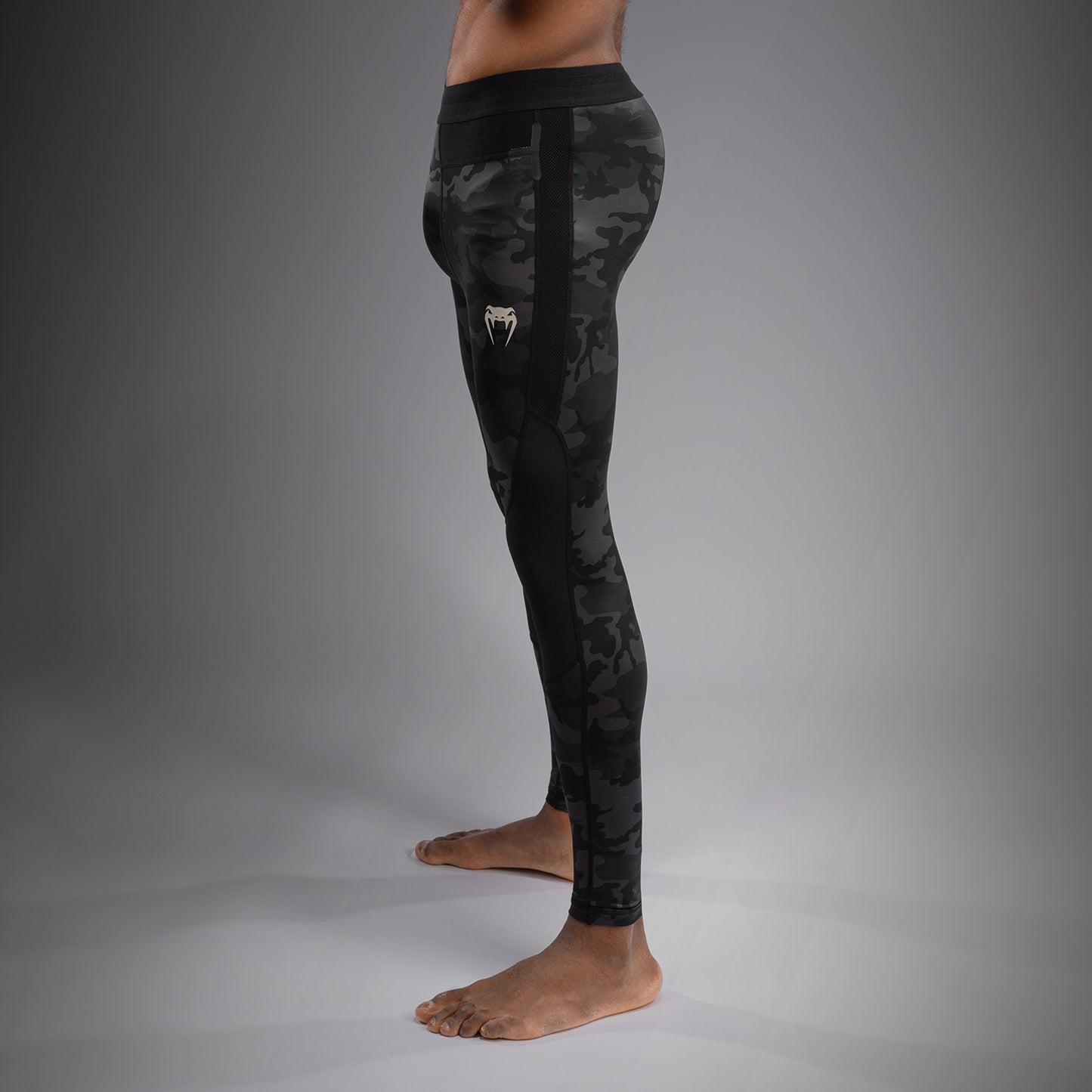 Компессионные леггинсы для мужчин Venum G-Fit Air - Урбанистический камуфляж