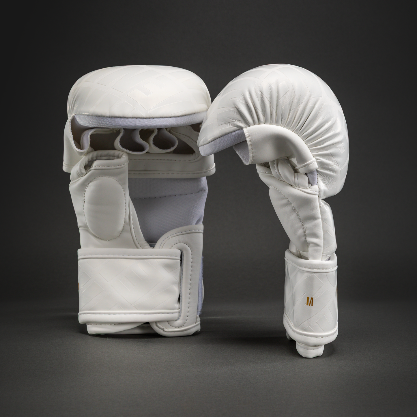 Снарядные перчатки Venum Contender 1.5 XT 3D - белый/золотой