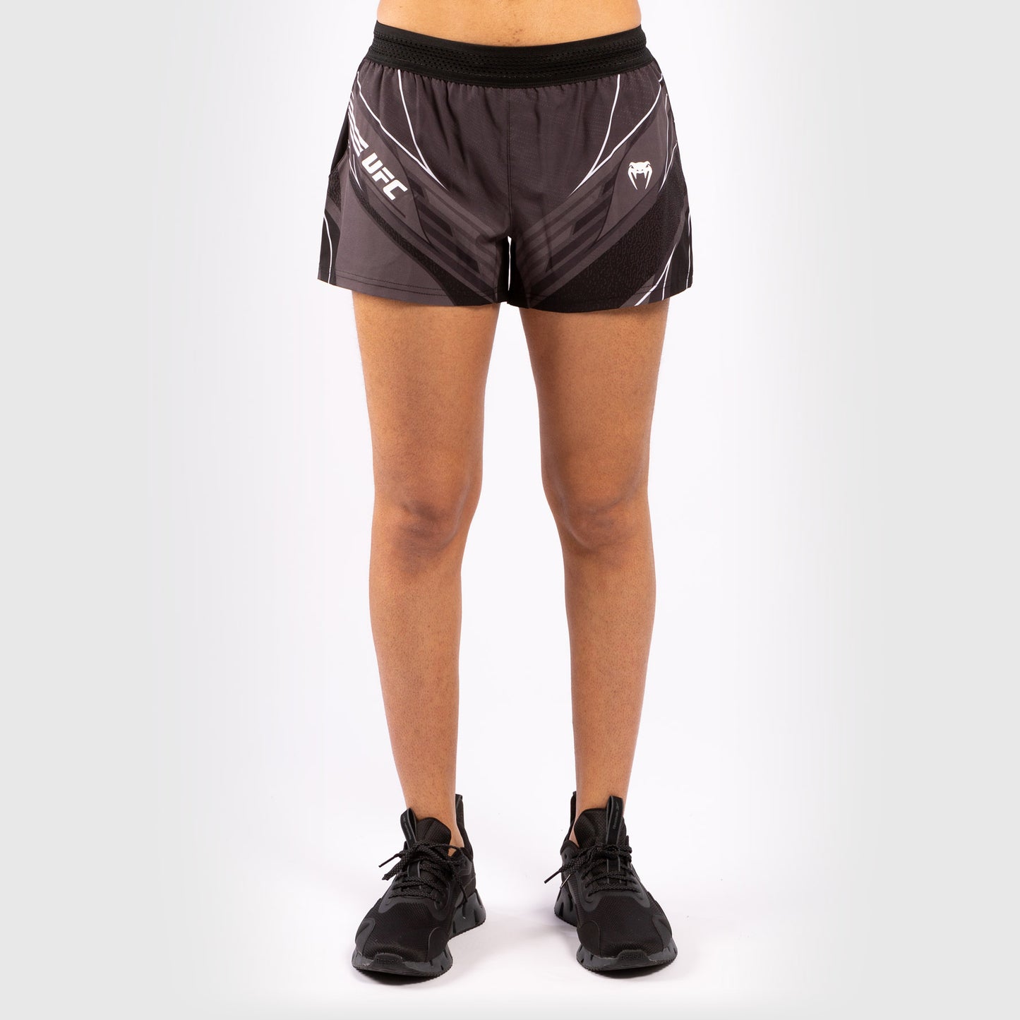 ЖЕНСКИЕ ШОРТЫ UFC VENUM REPLICA - Чёрный