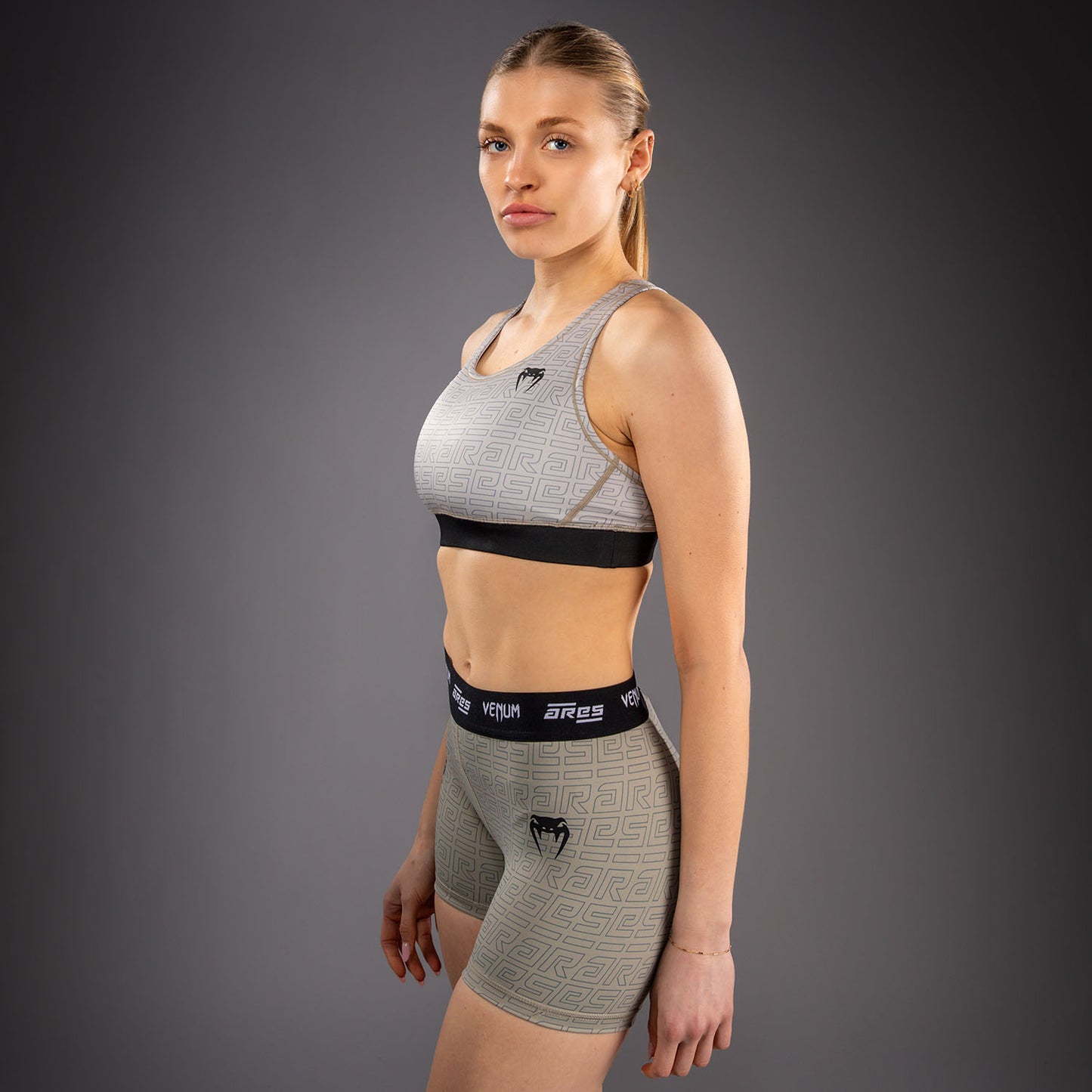 Спортивный бюстгальтер Venum x Ares 2.0 для женщин – Песочный