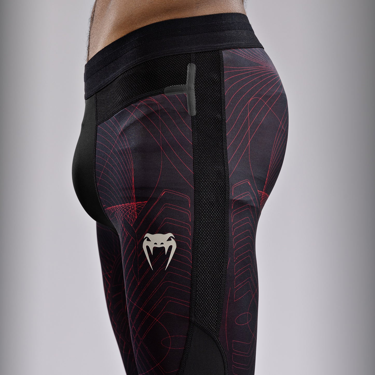 Компессионные леггинсы для мужчин Venum G-Fit Air - Глубокий черный / Огненно-красный