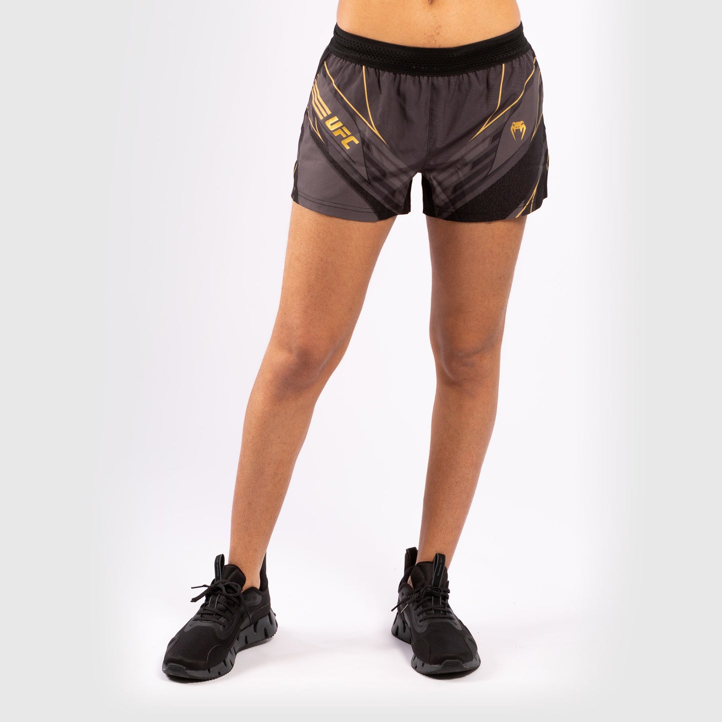 ЖЕНСКИЕ ШОРТЫ UFC VENUM REPLICA - Чемпион