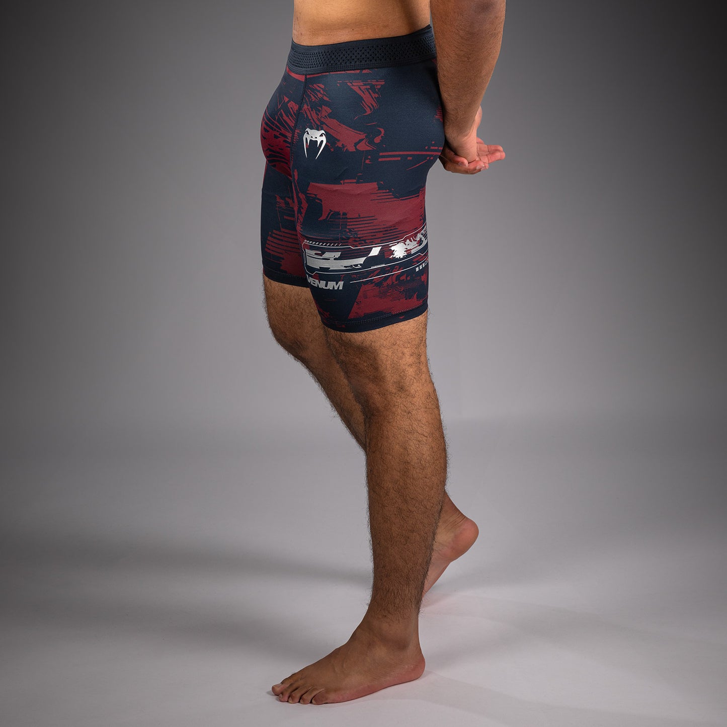 UFC Zenith by Venum Authentic Fight Week Шорты Vale Tudo Performance Мужские - Темно-синий/бордовый/серебристый