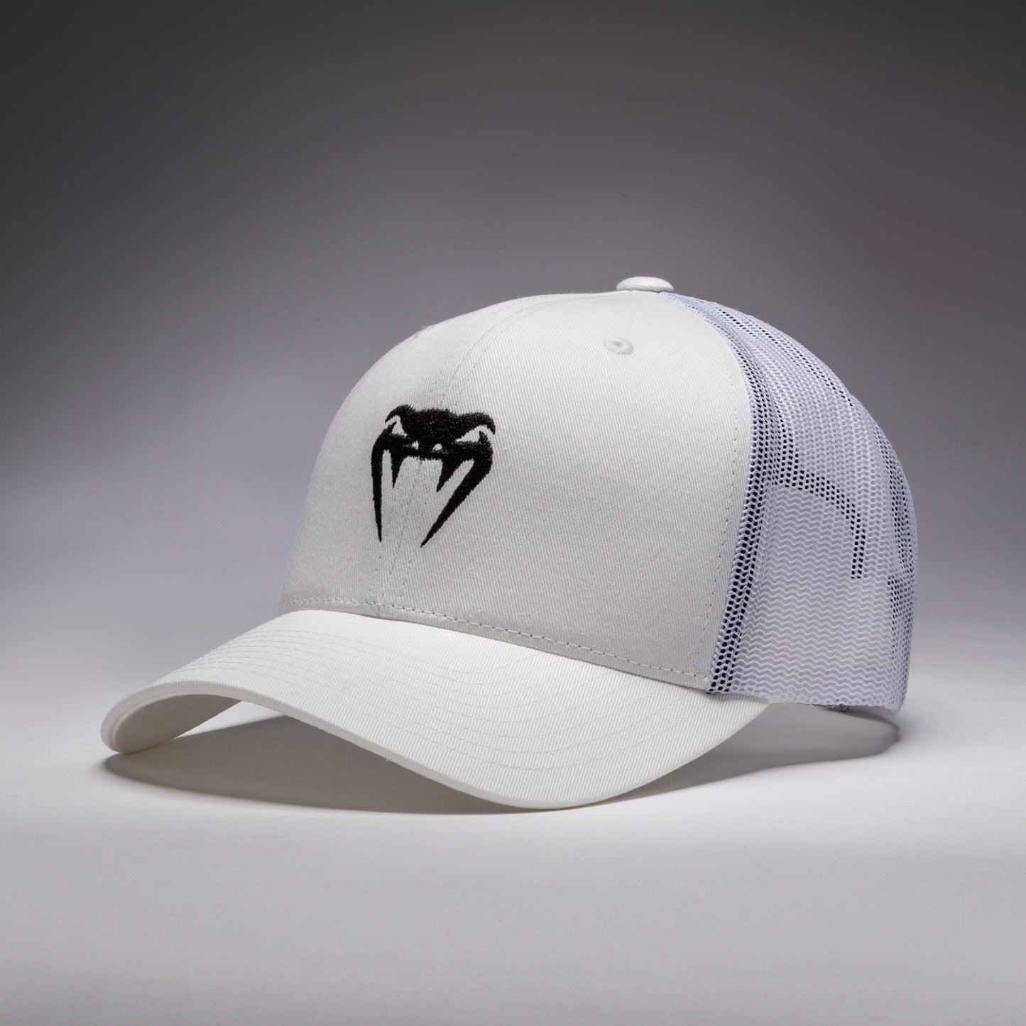 Кепка Venum Trucker Cap - Белоснежный