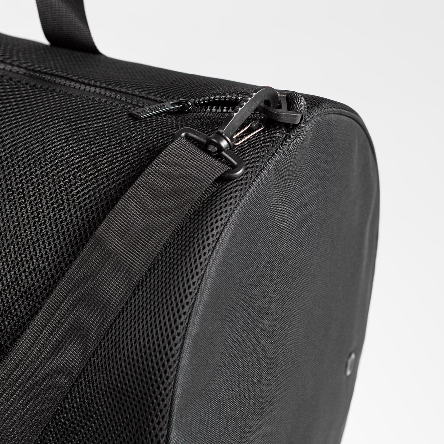 Venum Connect XL Сумка Duffle Bag - черный