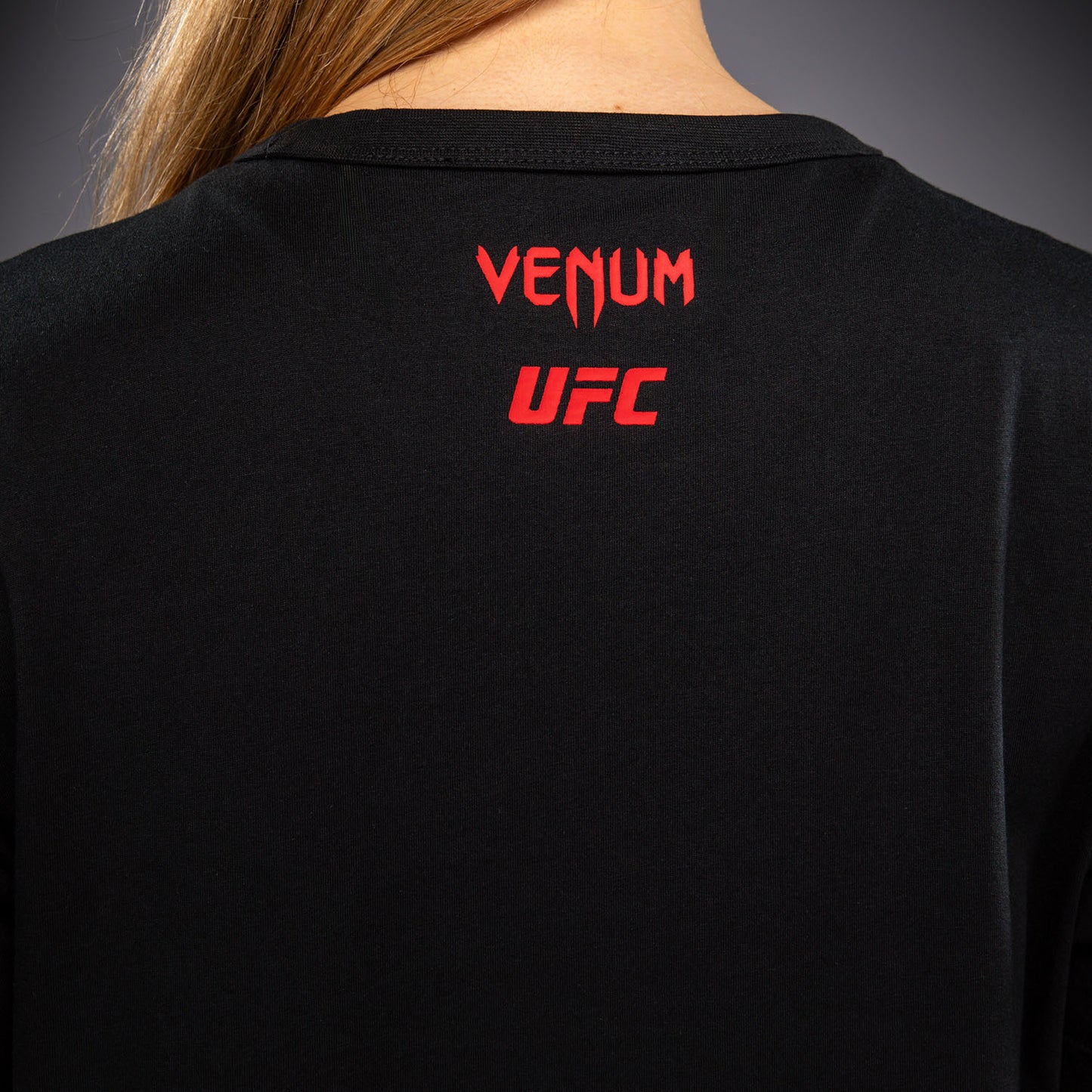 Женская футболка с коротким рукавом Venum UFC Unity by Venum Authentic Fight Week - Чёрный