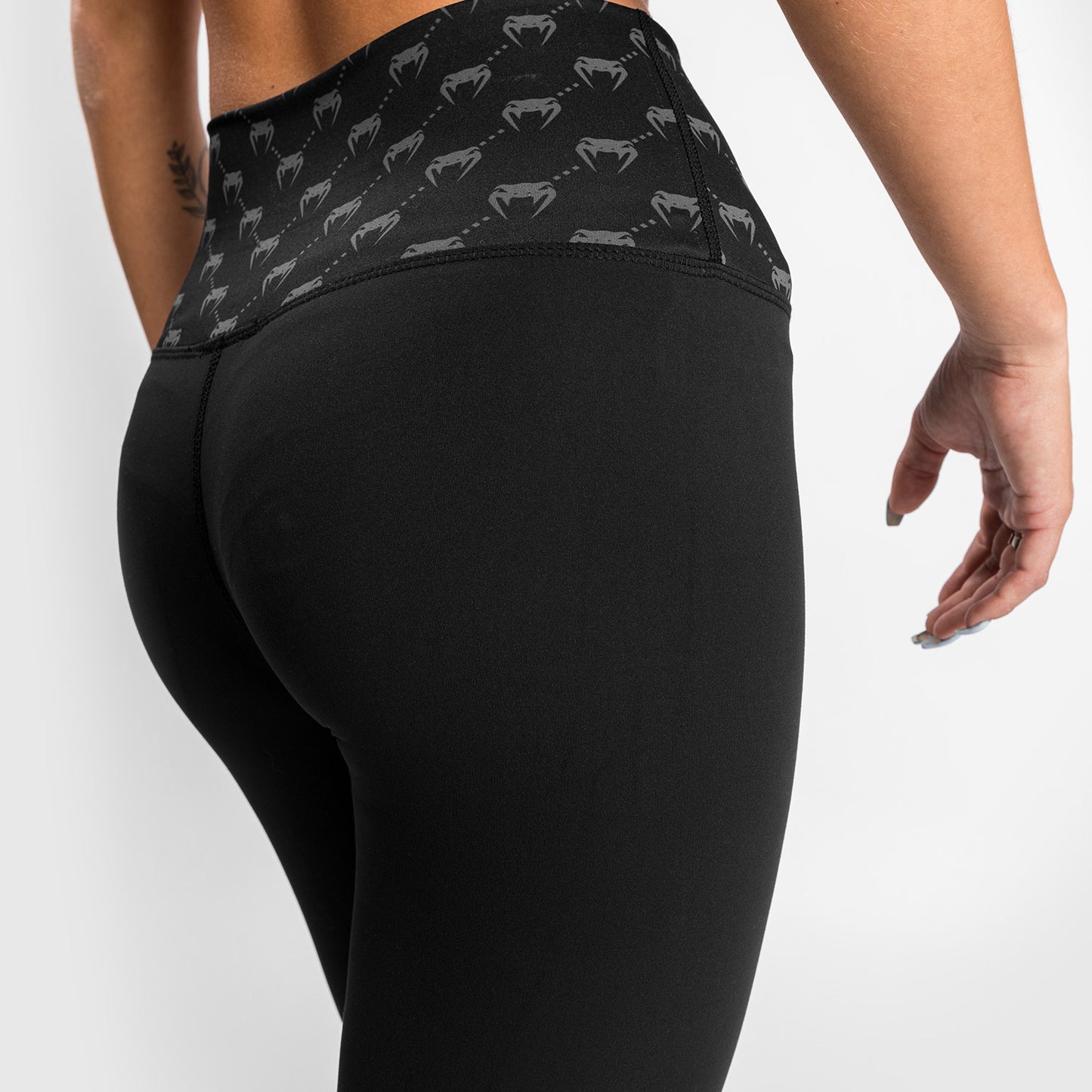Леггинсы 7/8 Venum Monogram   - черный/розовое золото