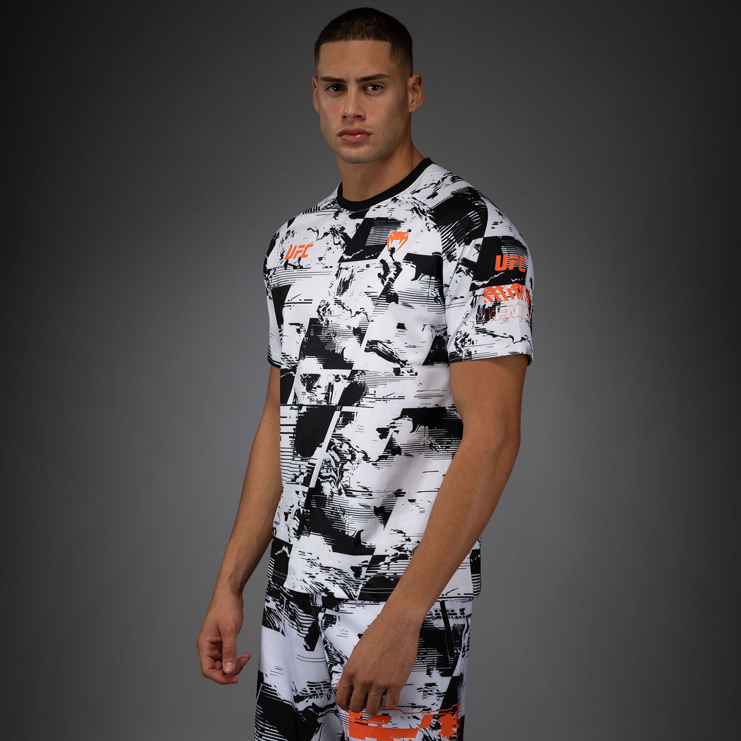 UFC Zenith by Venum Authentic Fight Week Футболка с коротким рукавом Performance Мужская - Белый