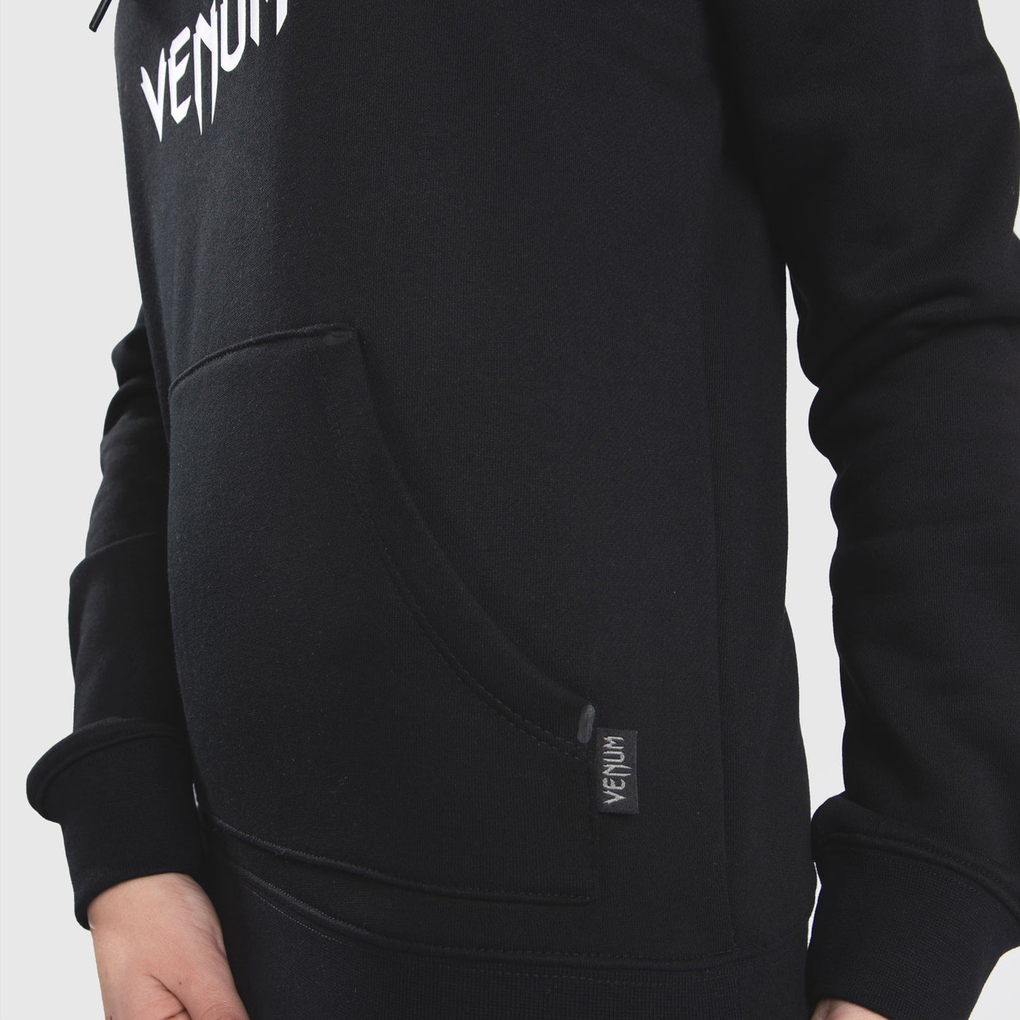 Толстовка Venum Classic с капюшоном - Для женщин - Черный