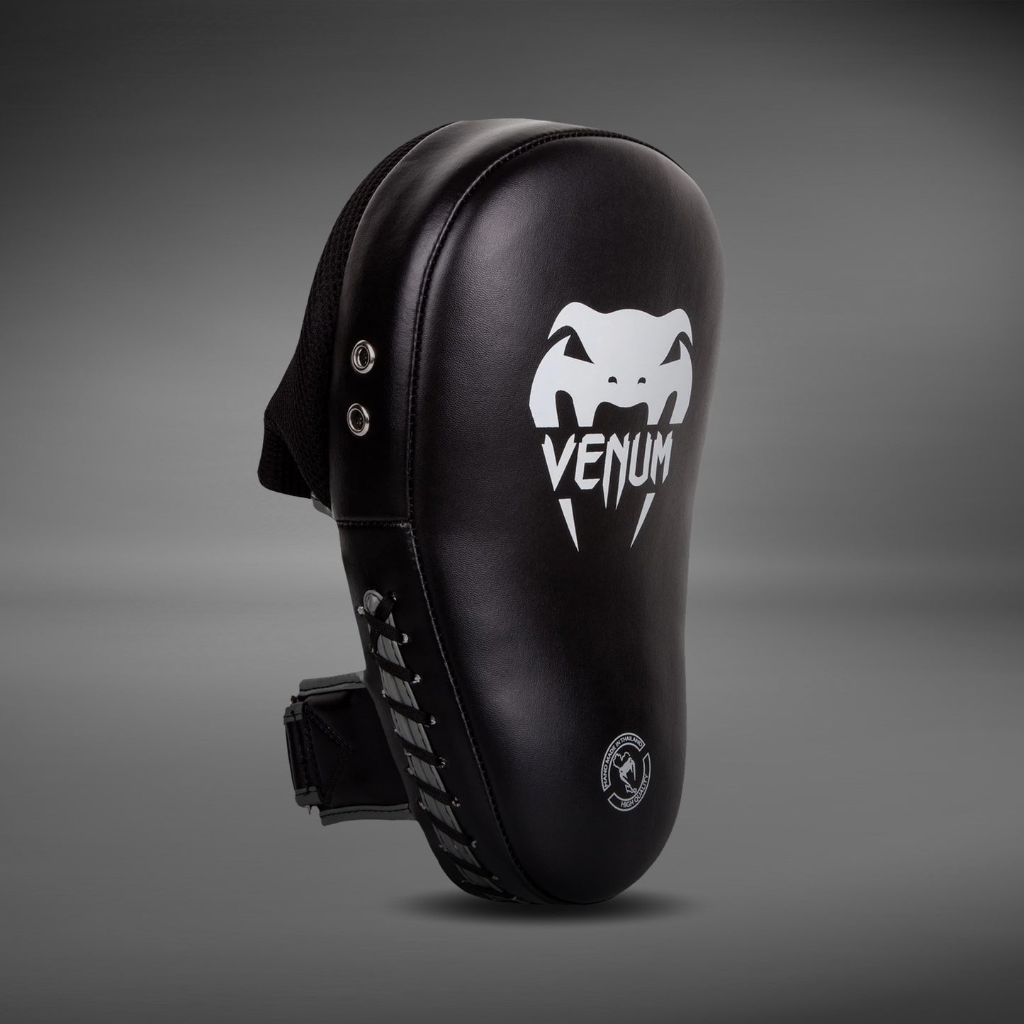 Тренерские лапы Venum Elite Big Focus Mitts  - Черный/Белый