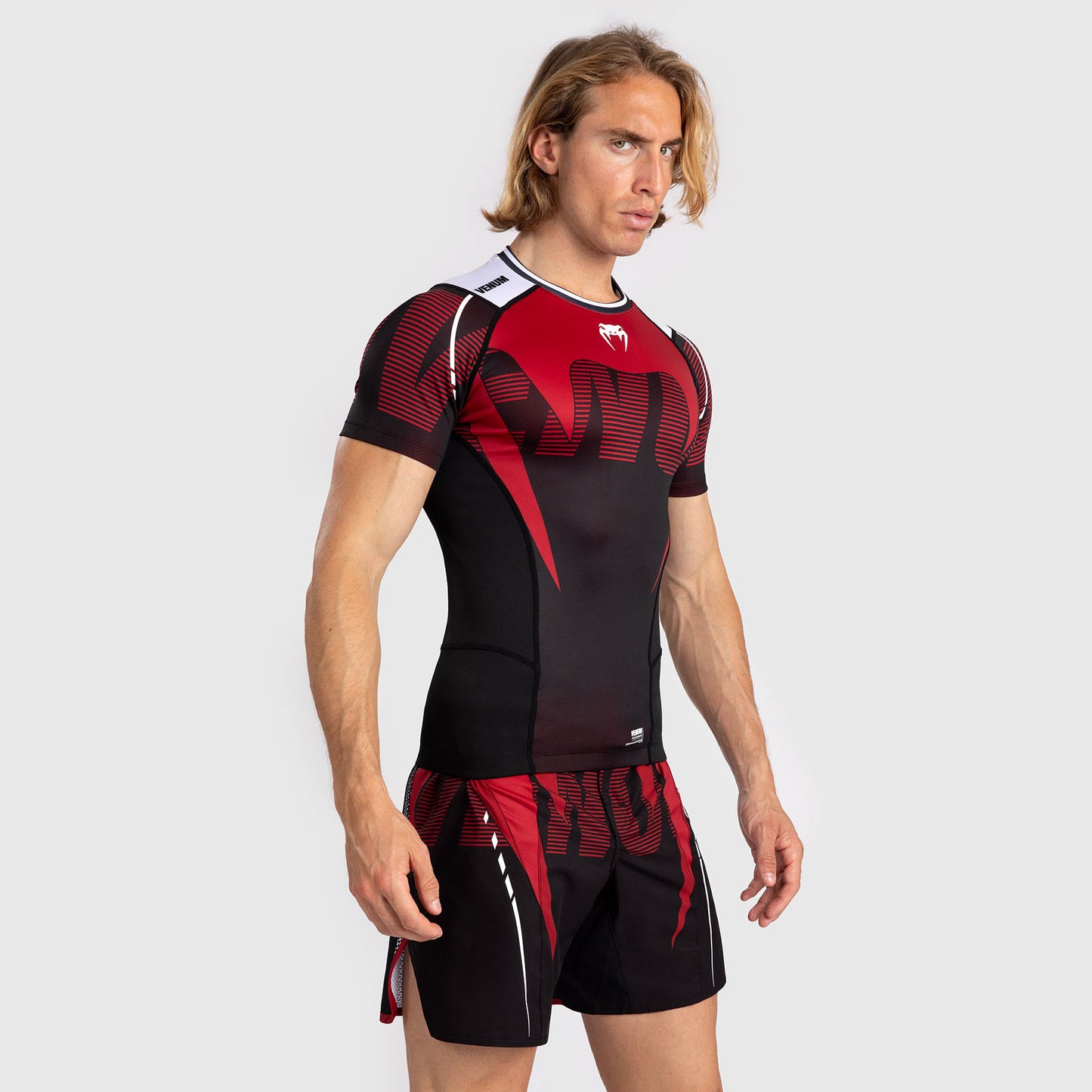 Мужской Рашгард С Короткими Рукавами Venum Adrenaline - Red