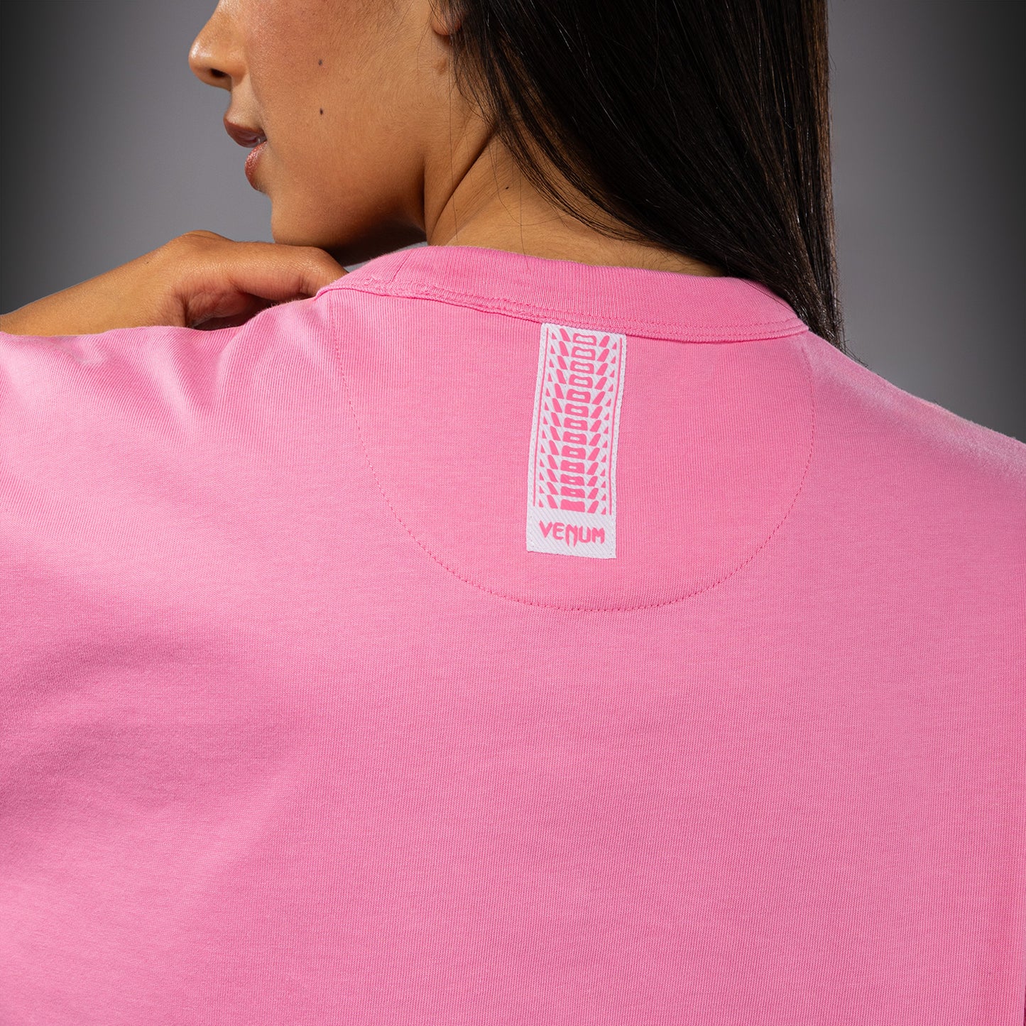 Футболка Venum Silent Power - Конфетно-розовый